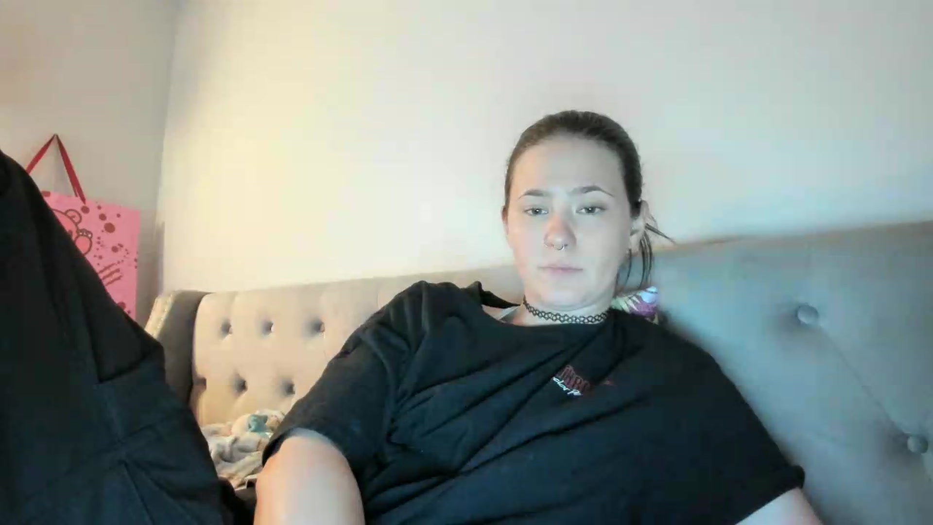 Gallery image thumbnail from Isabelle_Babe's myfreecams stream on, 05/31/2026, 13:27 image 18 of 20