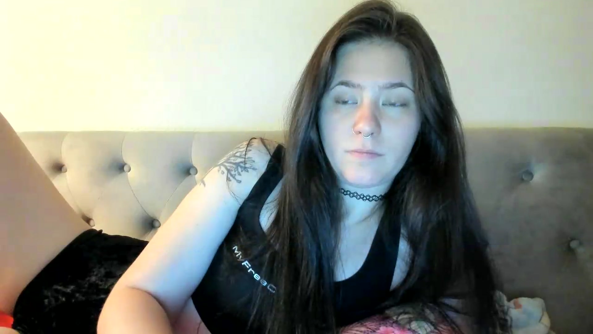 Gallery image thumbnail from Isabelle_Babe's myfreecams stream on, 06/15/2026, 11:59 image 13 of 20
