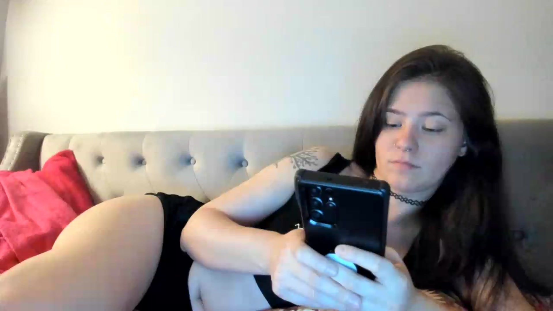 Gallery image thumbnail from Isabelle_Babe's myfreecams stream on, 06/15/2026, 11:59 image 4 of 20