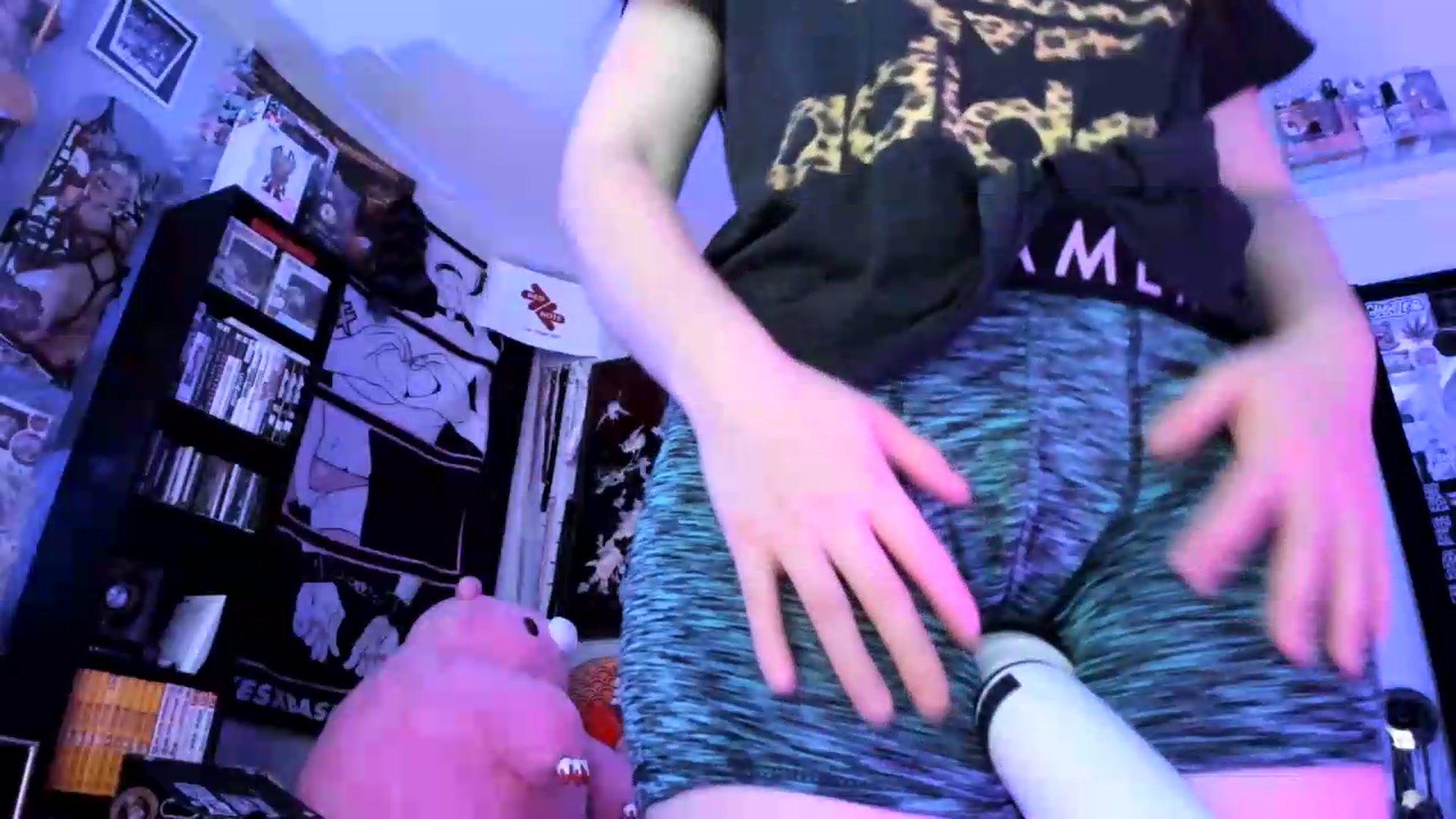 Gallery image thumbnail from Isabelle_Babe's myfreecams stream on, 07/19/2026, 14:17 image 11 of 20