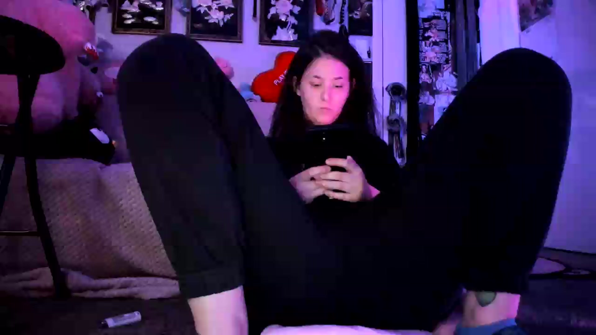 Gallery image thumbnail from Isabelle_Babe's myfreecams stream on, 07/20/2026, 07:37 image 18 of 20