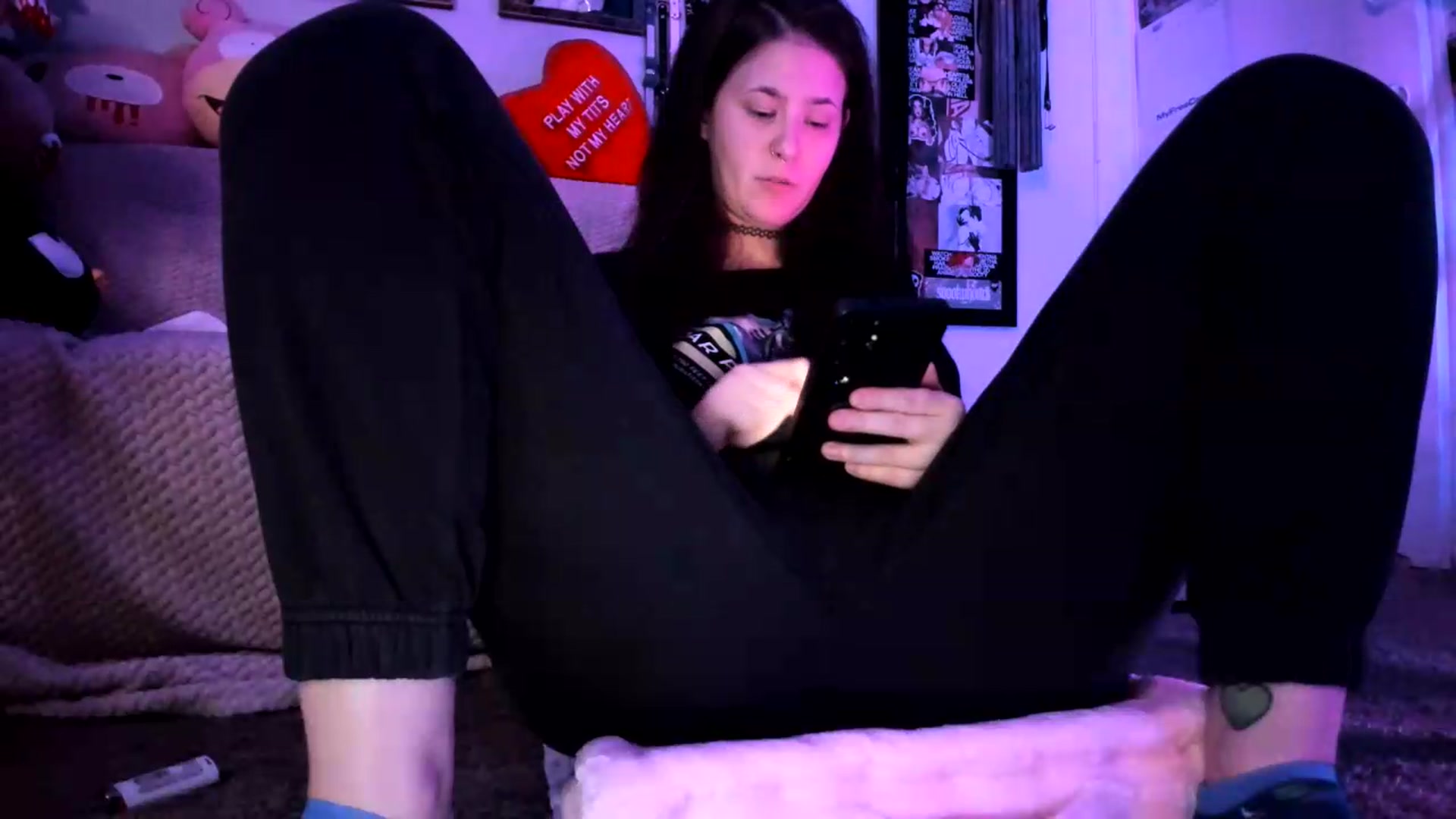 Gallery image thumbnail from Isabelle_Babe's myfreecams stream on, 07/20/2026, 07:37 image 10 of 20