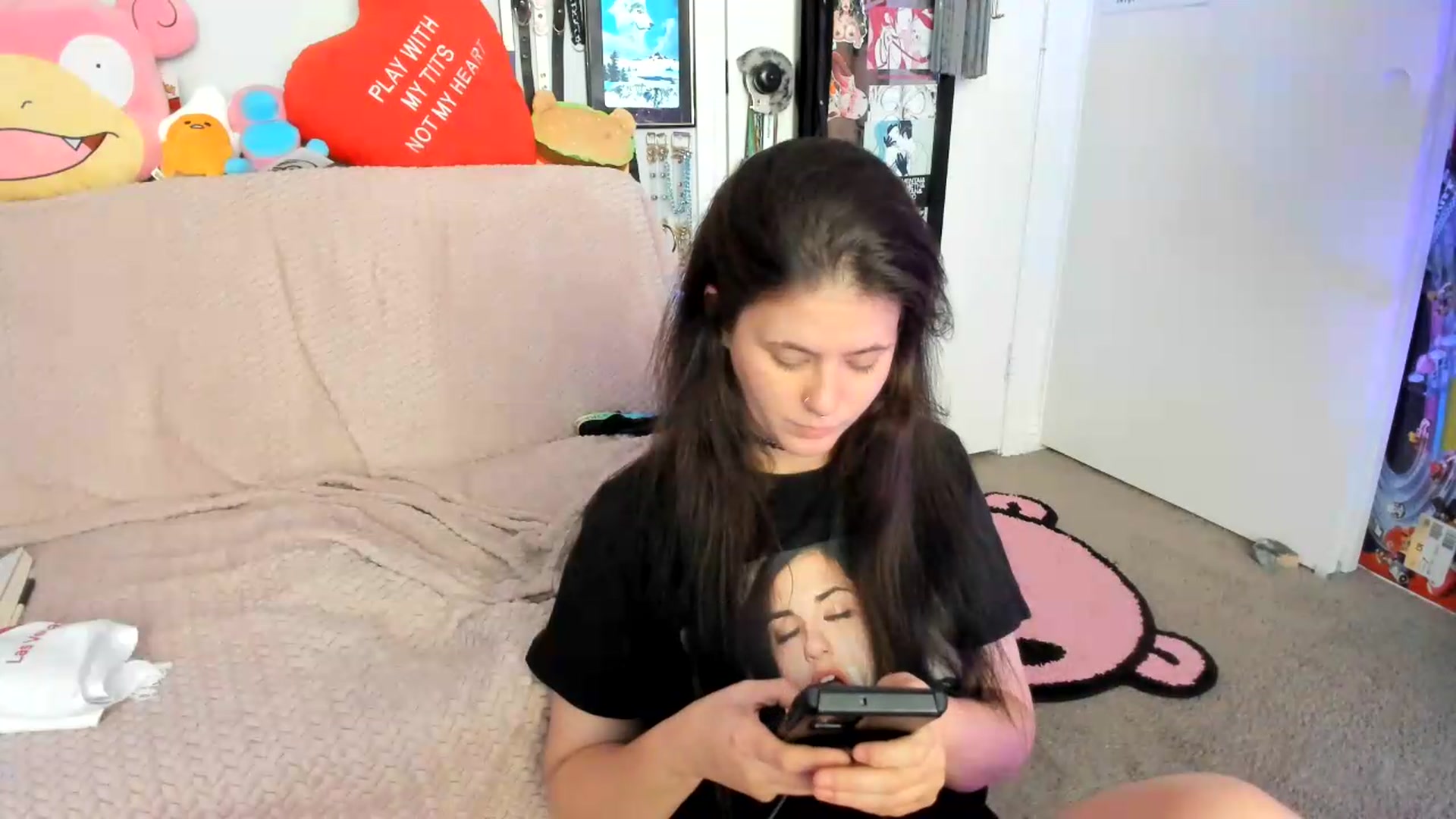 Gallery image thumbnail from Isabelle_Babe's myfreecams stream on, 07/20/2026, 16:24 image 19 of 20