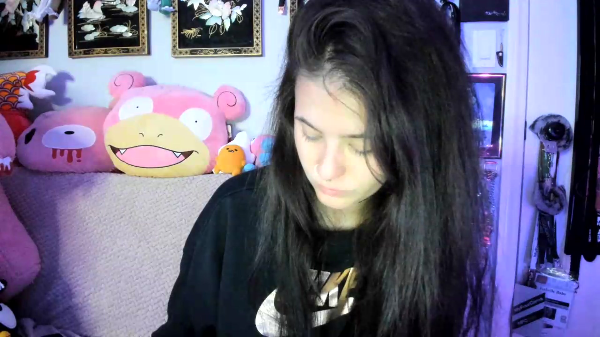Gallery image thumbnail from Isabelle_Babe's myfreecams stream on, 07/23/2026, 10:57 image 9 of 20