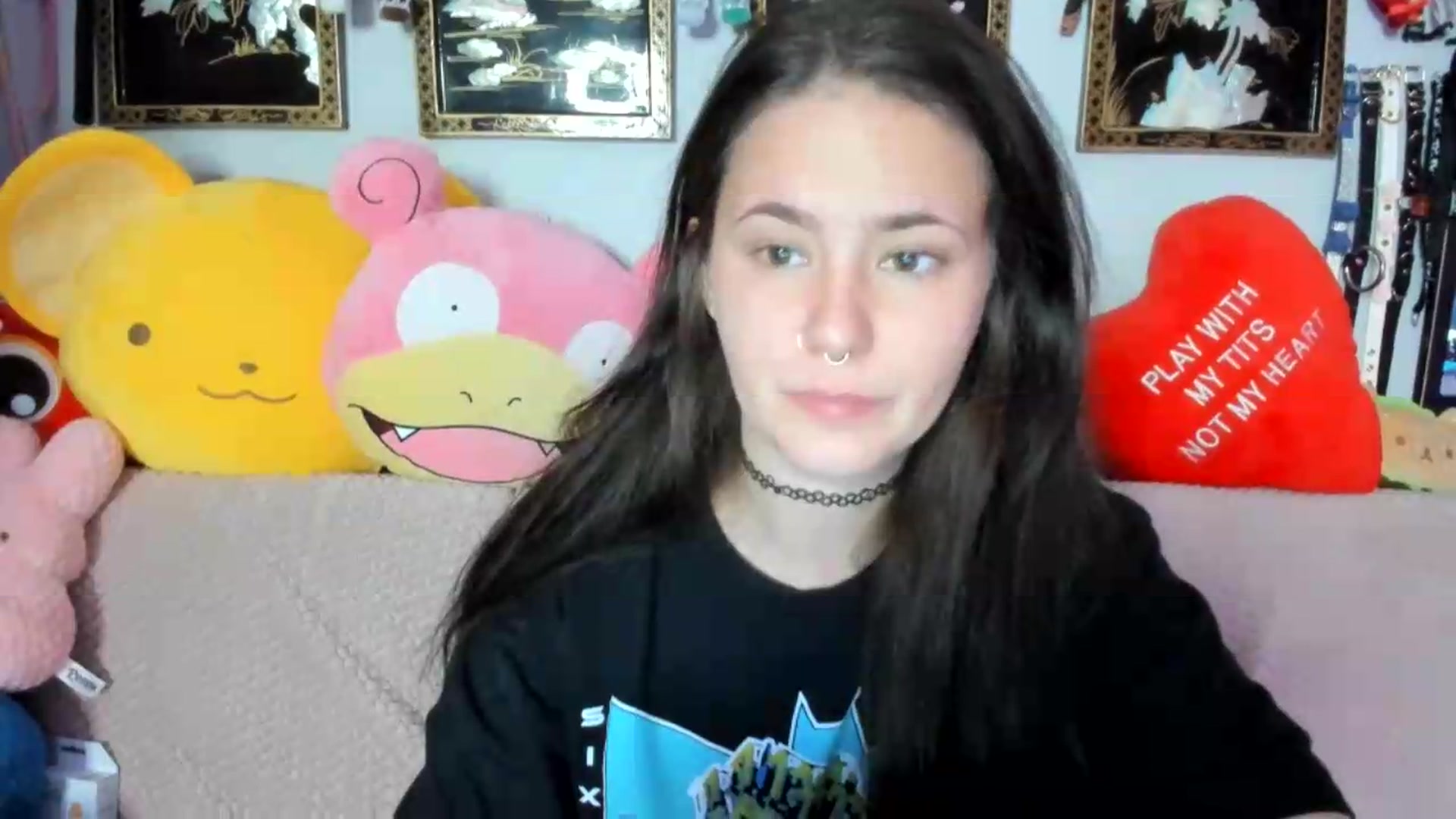 Gallery image thumbnail from Isabelle_Babe's myfreecams stream on, 08/15/2026, 12:33 image 10 of 20