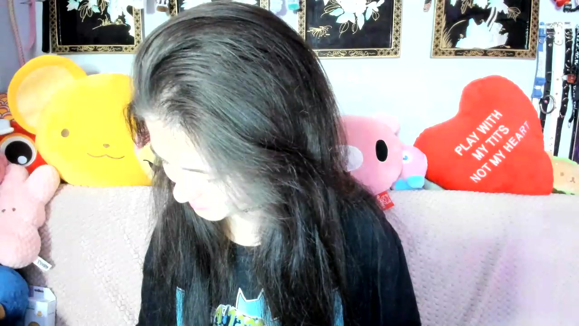 Gallery image thumbnail from Isabelle_Babe's myfreecams stream on, 08/15/2026, 12:33 image 3 of 20