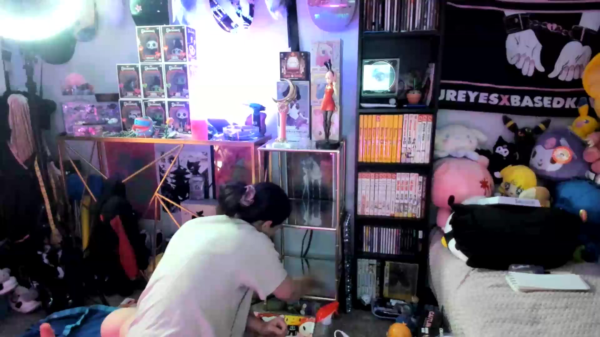 Gallery image thumbnail from Isabelle_Babe's myfreecams stream on, 08/19/2026, 14:01 image 12 of 20