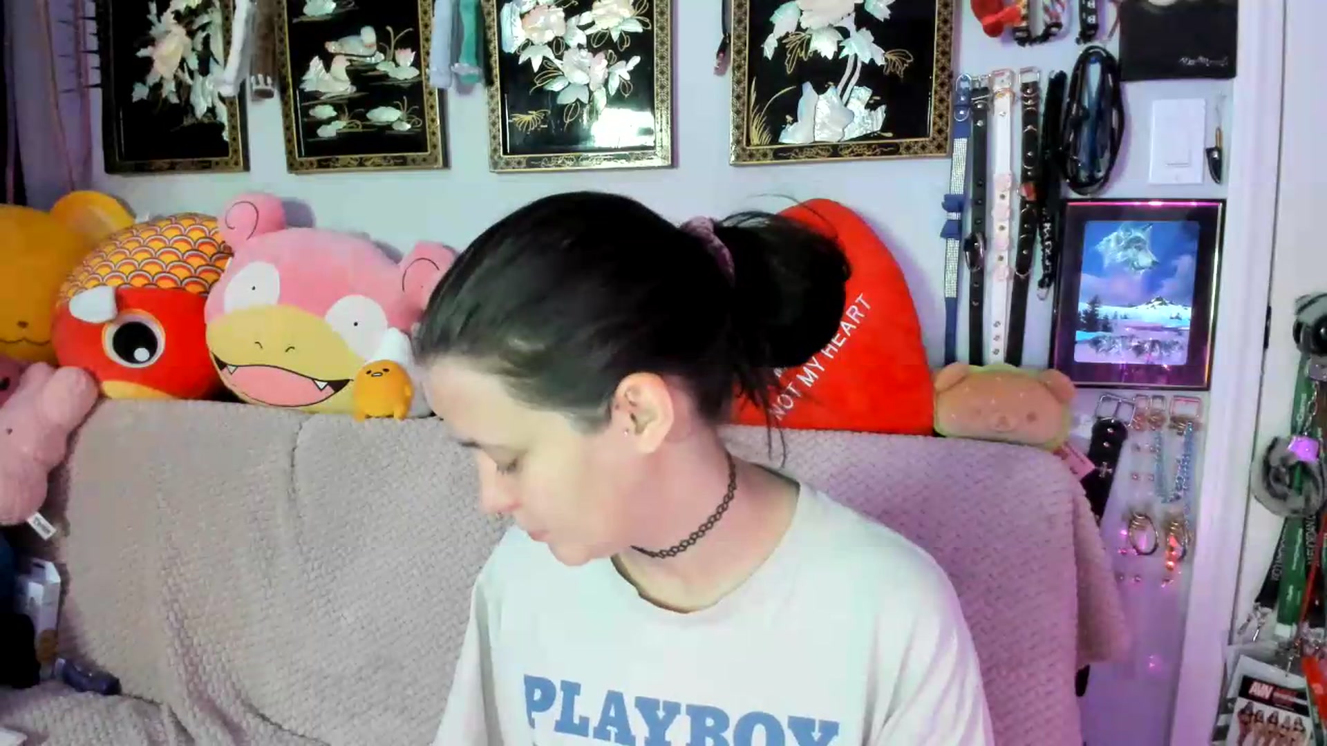 Gallery image thumbnail from Isabelle_Babe's myfreecams stream on, 08/19/2026, 14:01 image 6 of 20