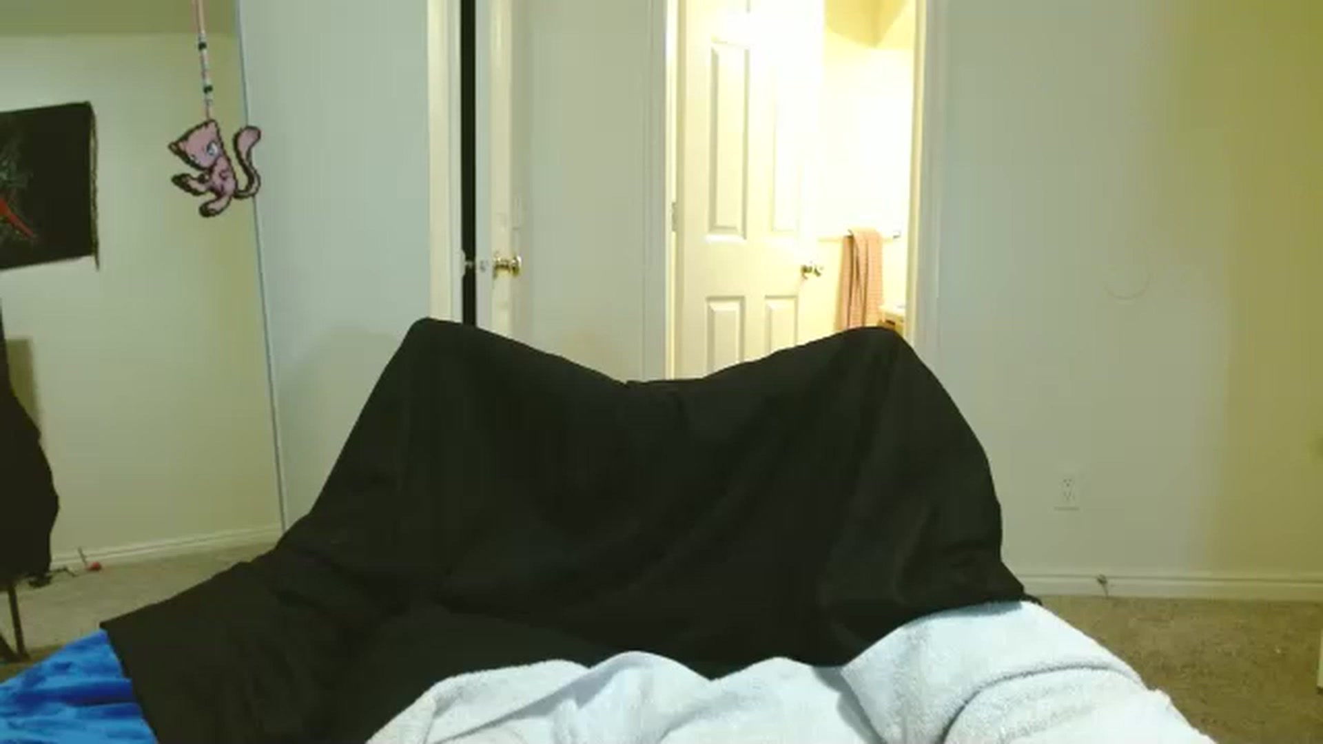Gallery image thumbnail from Isasummers_'s myfreecams stream on, 03/27/2023, 04:32 image 20 of 20