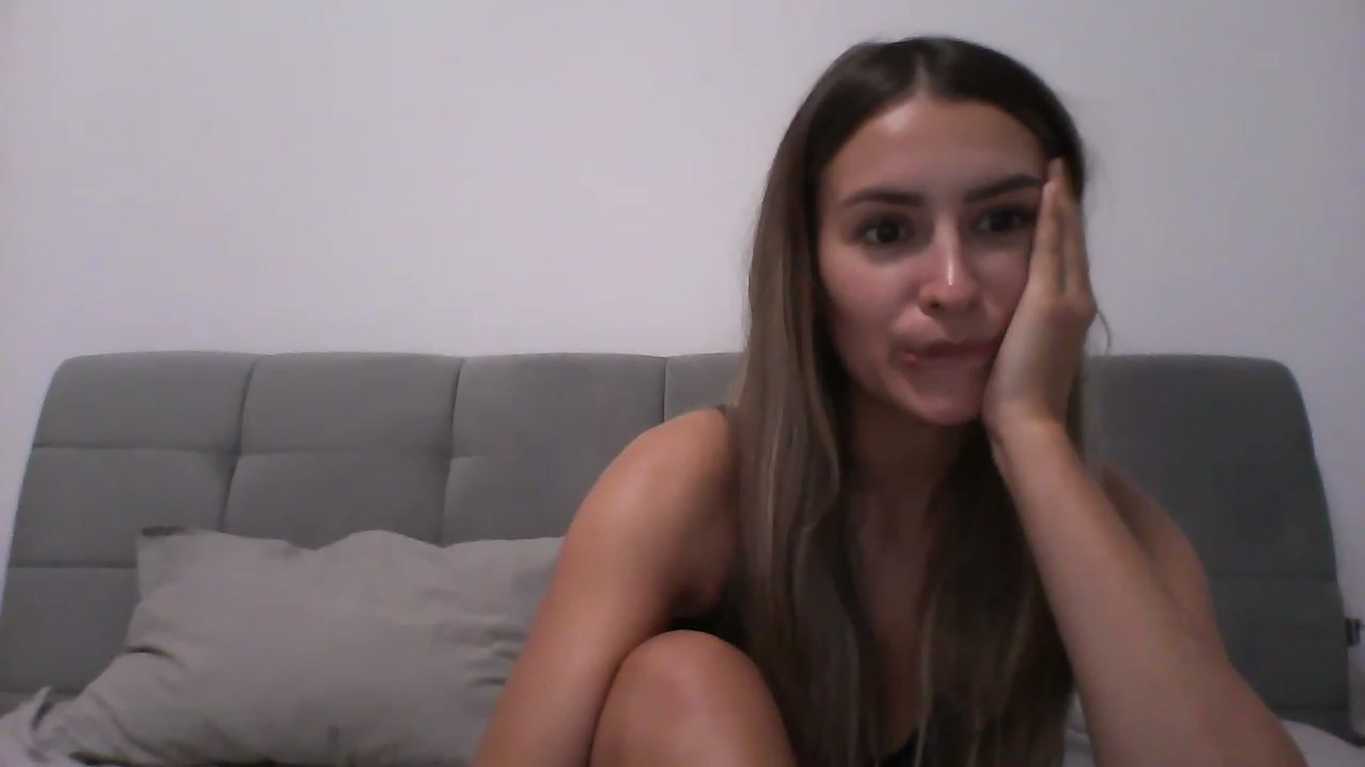 Gallery image thumbnail from Iselin39's myfreecams stream on, 11/24/2022, 22:31 image 20 of 20