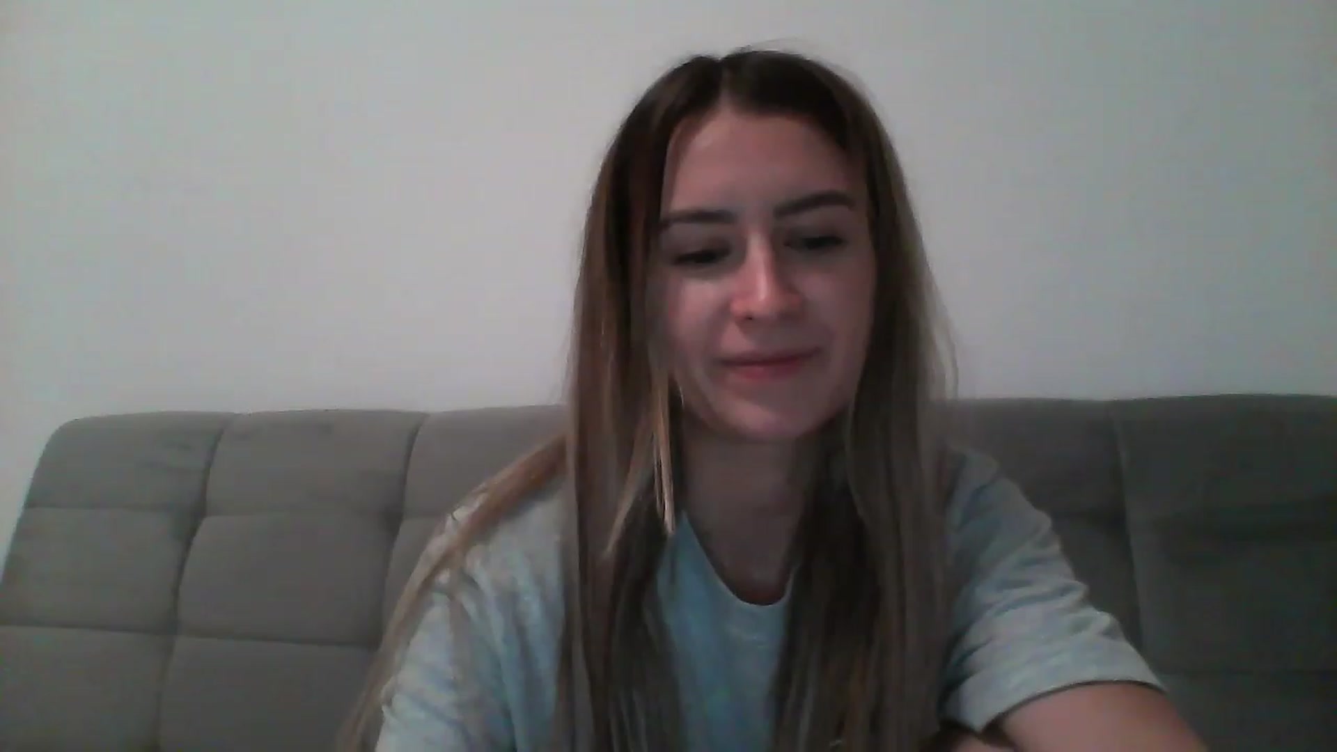 Gallery image thumbnail from Iselin39's myfreecams stream on, 01/04/2023, 01:16 image 9 of 20