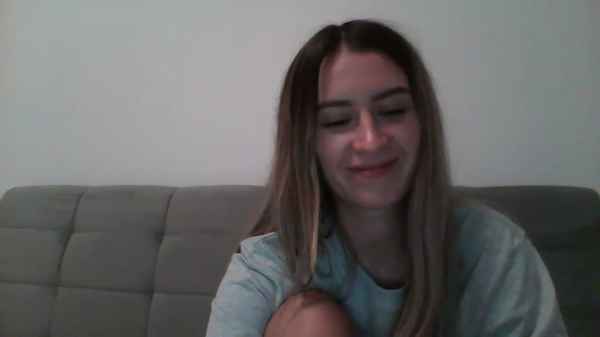 Gallery image thumbnail from Iselin39's myfreecams stream on, 01/04/2023, 01:16 image 19 of 20