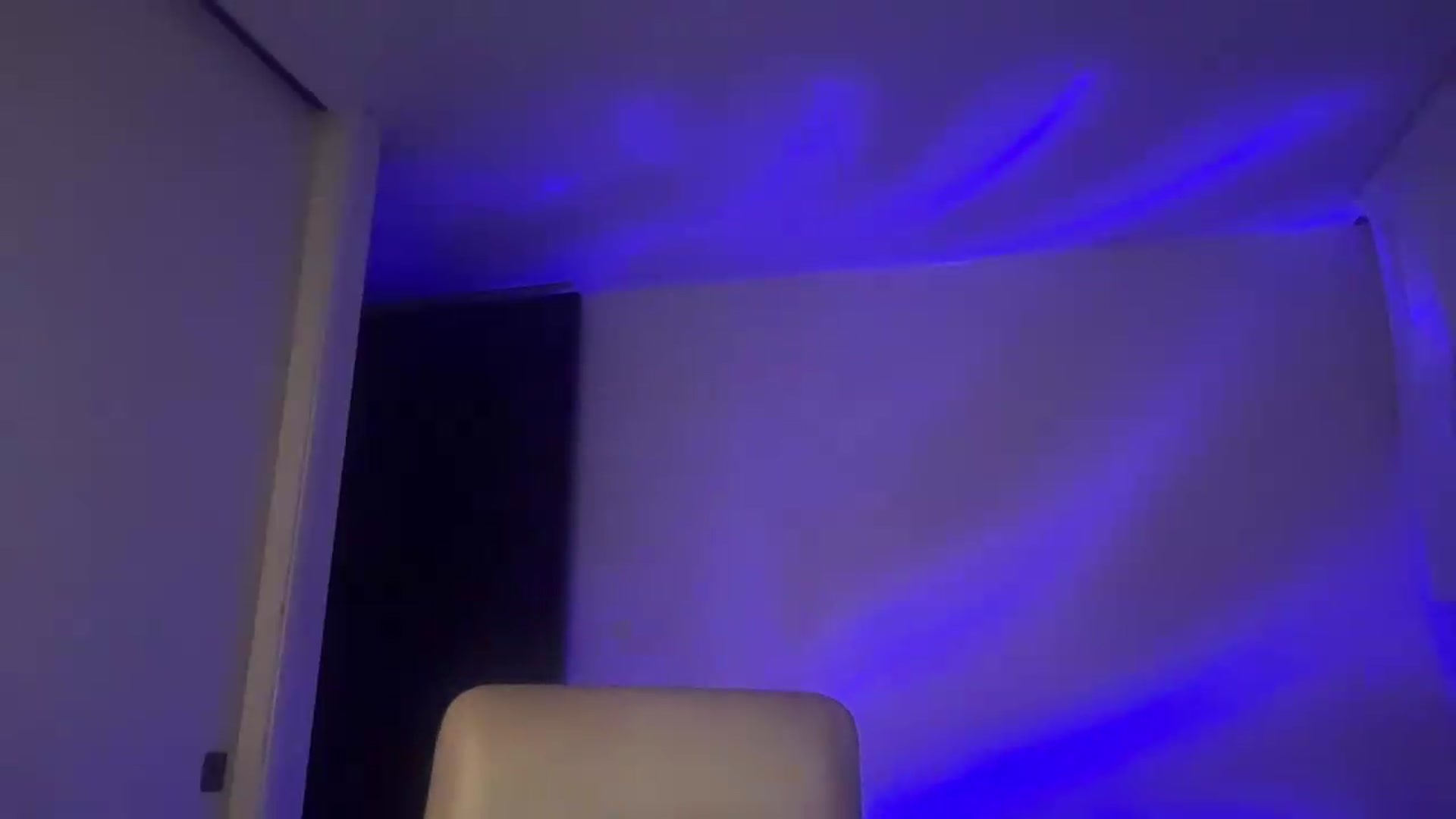 Gallery image thumbnail from IslaNixx's myfreecams stream on, 08/23/2026, 11:54 image 13 of 20