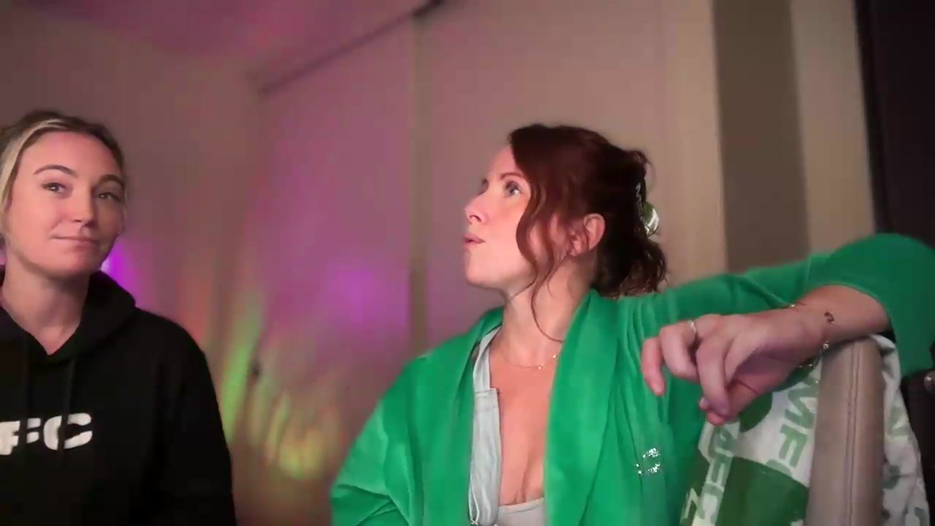 Gallery image thumbnail from IslaNyxx's myfreecams stream on, 09/14/2026, 06:12 image 15 of 20
