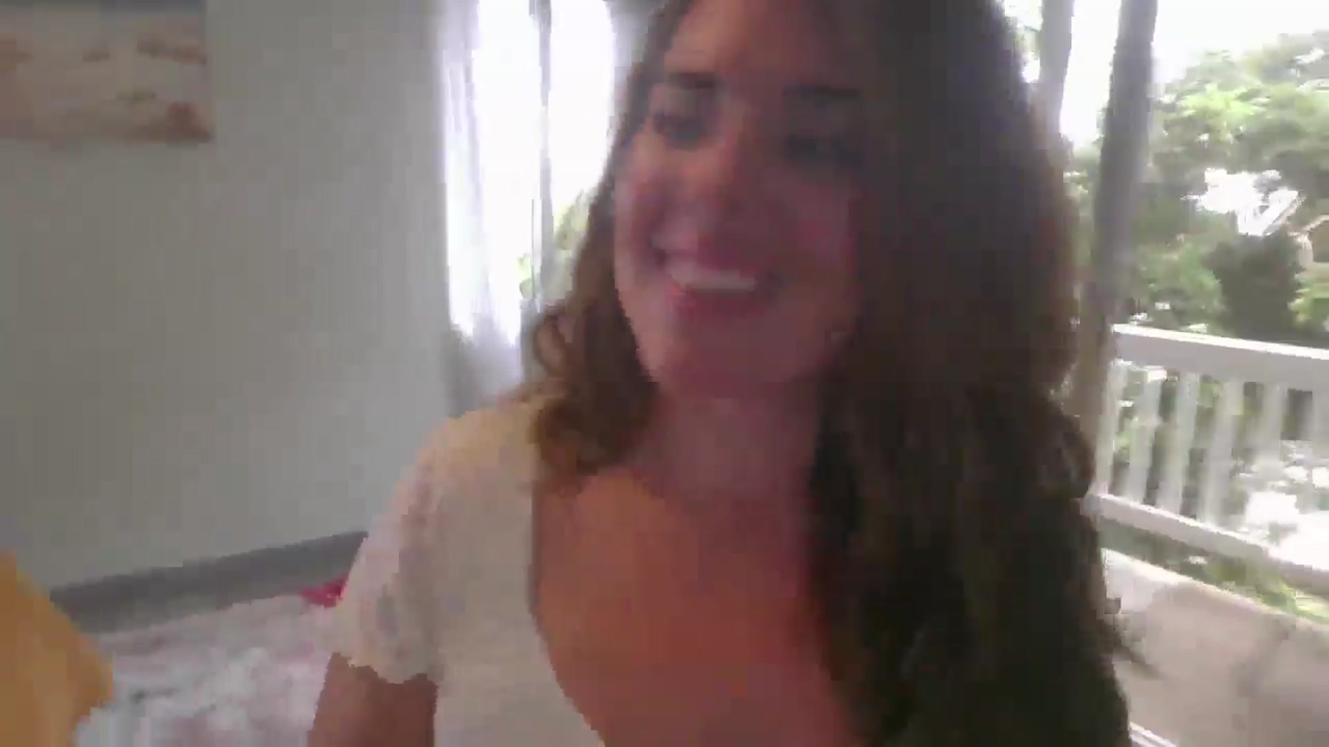 Gallery image thumbnail from IslandQueenR's myfreecams stream on, 12/10/2024, 16:12 image 8 of 20