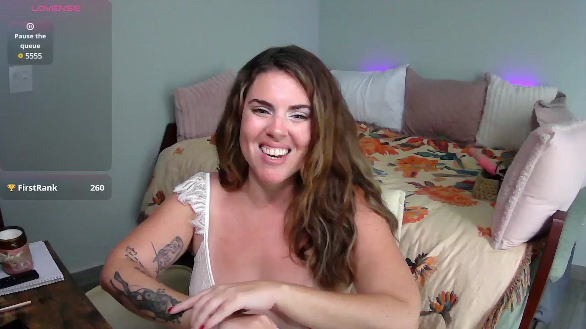 Gallery image thumbnail from IslandQueenR's myfreecams stream on, 01/03/2025, 17:25 image 4 of 20