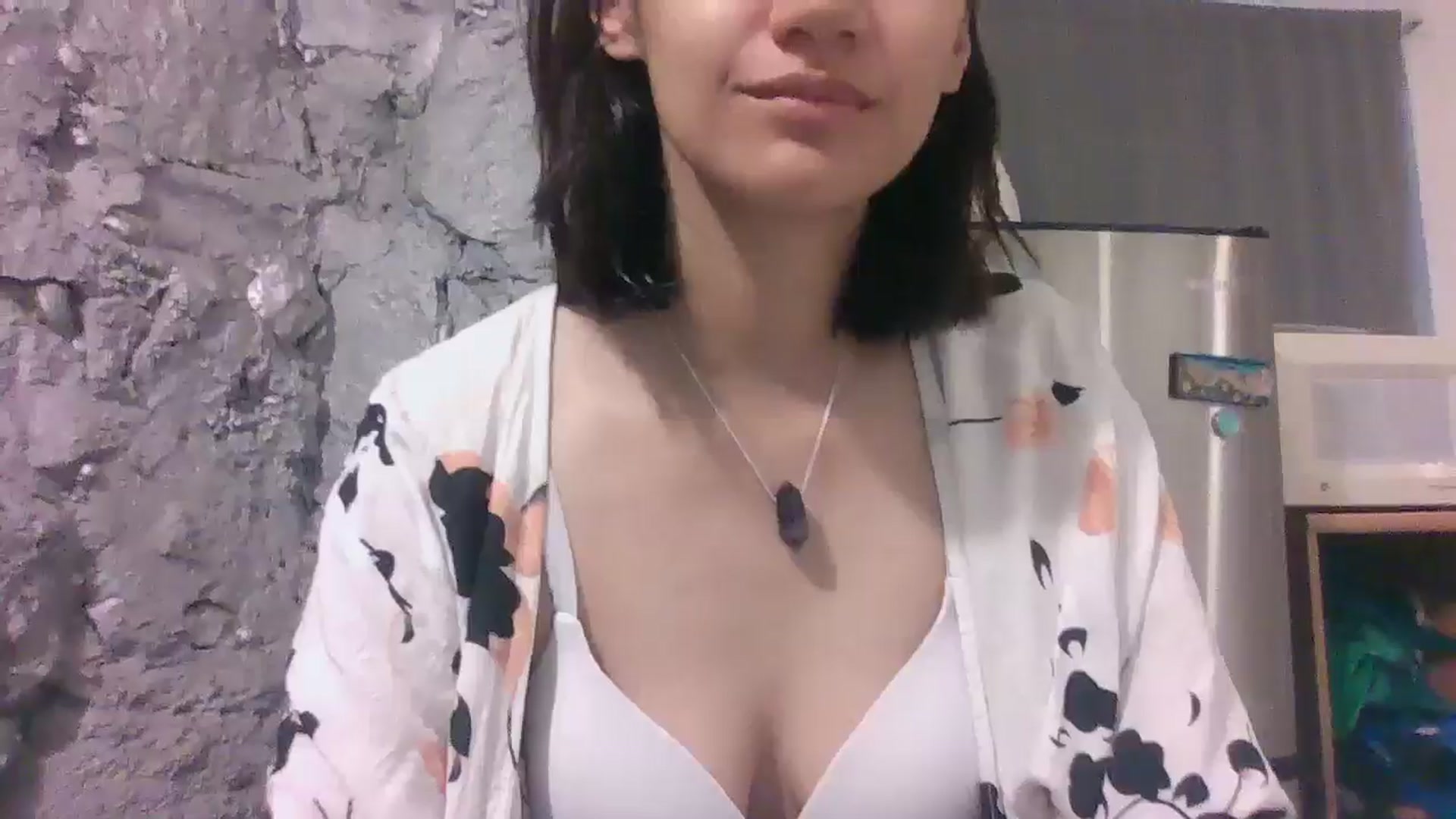 Gallery image thumbnail from Island_babe's myfreecams stream on, 11/04/2024, 13:36 image 14 of 20