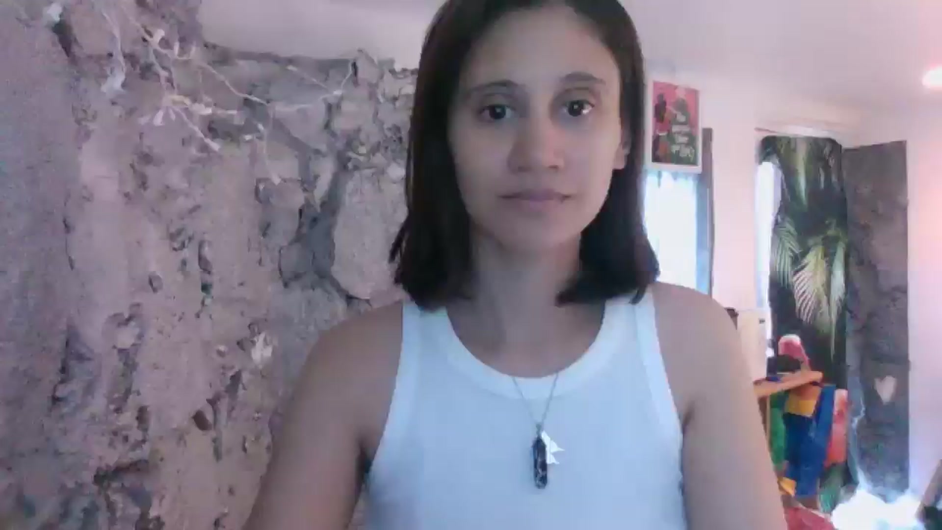 Gallery image thumbnail from Island_babe's myfreecams stream on, 12/25/2024, 18:48 image 3 of 20