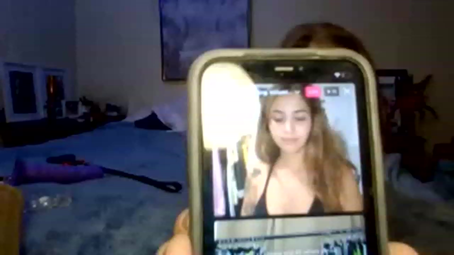 Gallery image thumbnail from Islandmilf's myfreecams stream on, 11/23/2022, 10:41 image 19 of 20