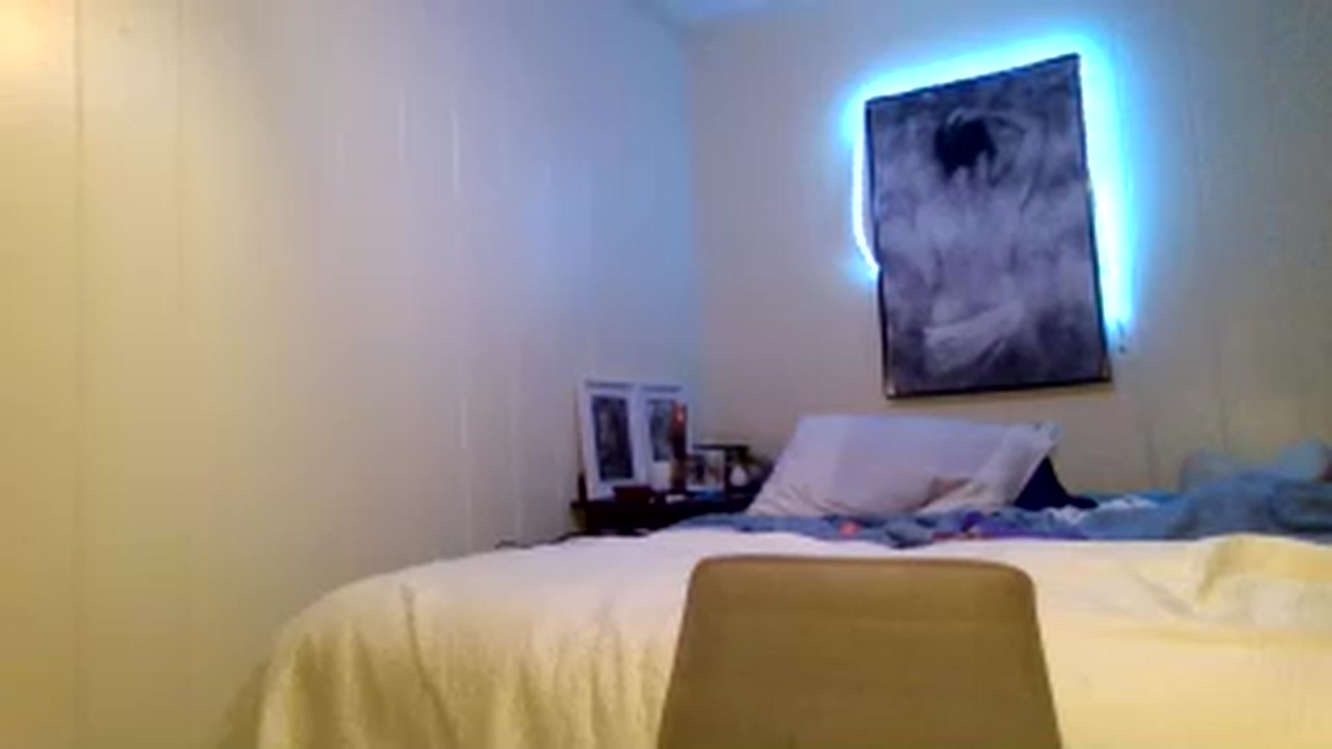 Gallery image thumbnail from Islandmilf's myfreecams stream on, 12/08/2022, 12:04 image 19 of 20