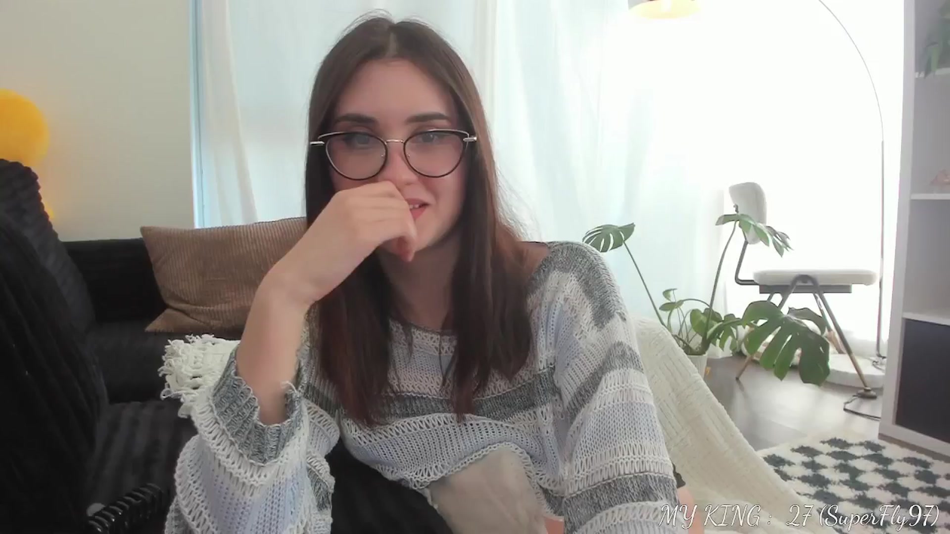 Gallery image thumbnail from Issa_'s myfreecams stream on, 08/23/2025, 24:01 image 1 of 20