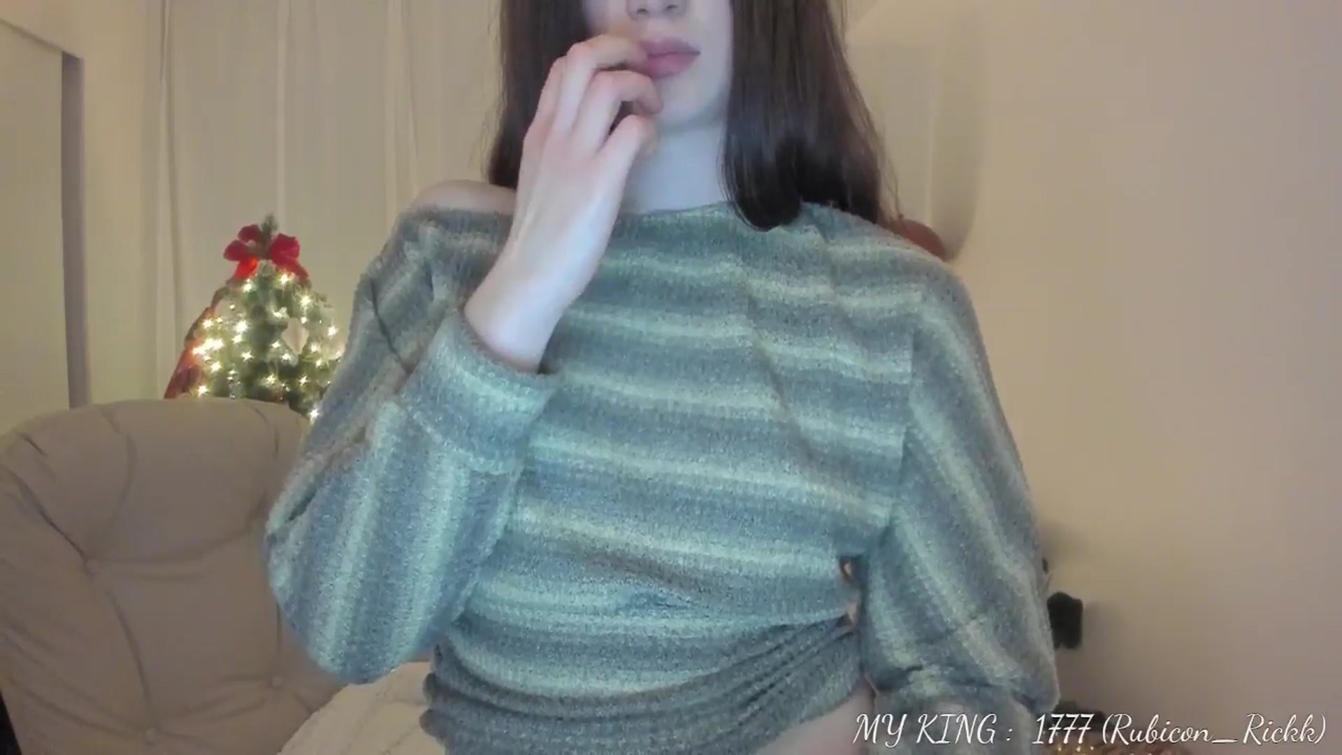 Gallery image thumbnail from Issa_'s myfreecams stream on, 01/15/2026, 04:56 image 9 of 20