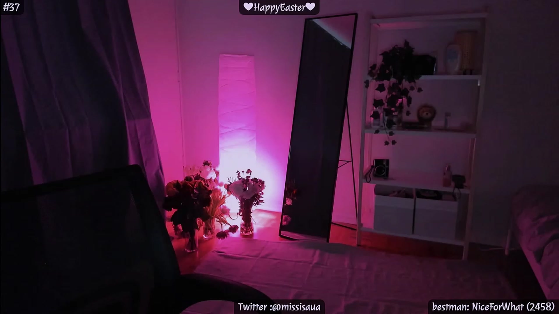 Gallery image thumbnail from Issa_7's myfreecams stream on, 04/10/2023, 24:56 image 11 of 20