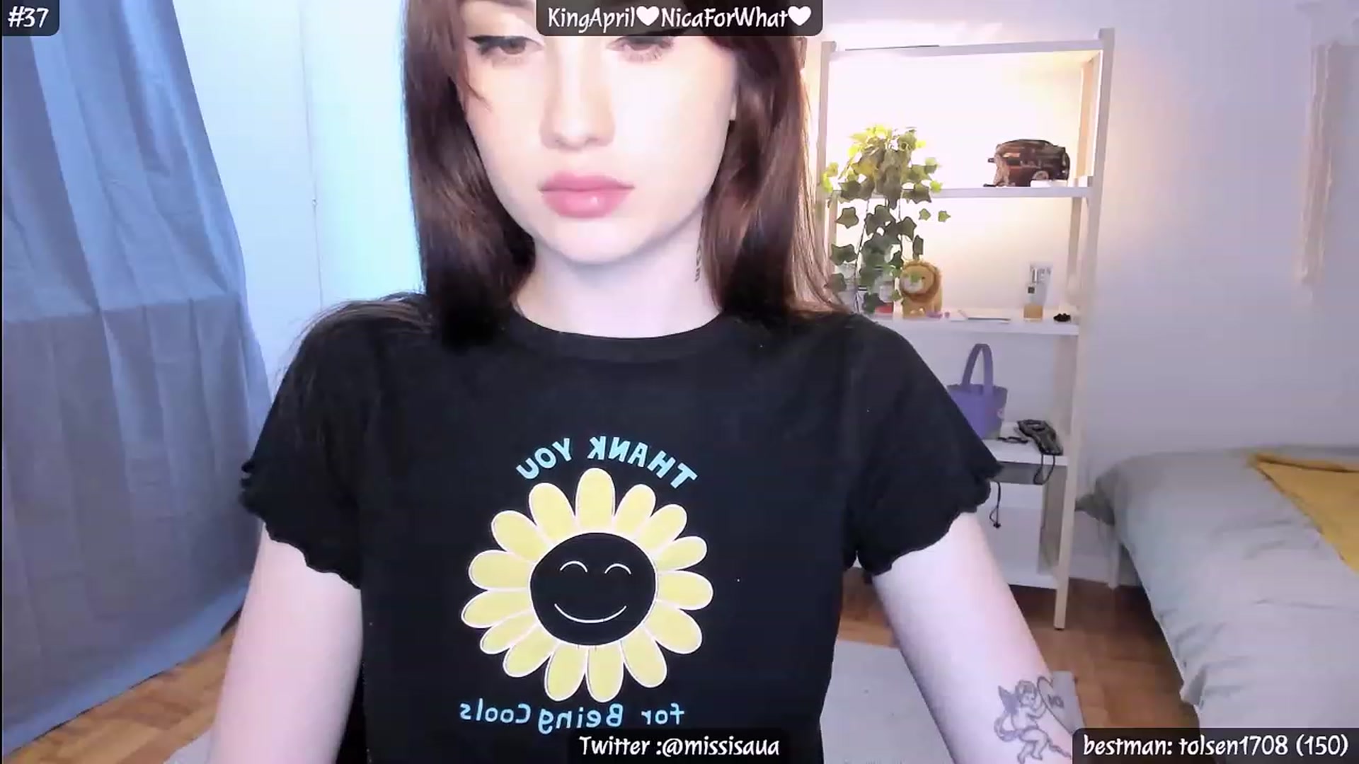 Gallery image thumbnail from Issa_7's myfreecams stream on, 04/12/2023, 20:50 image 19 of 20