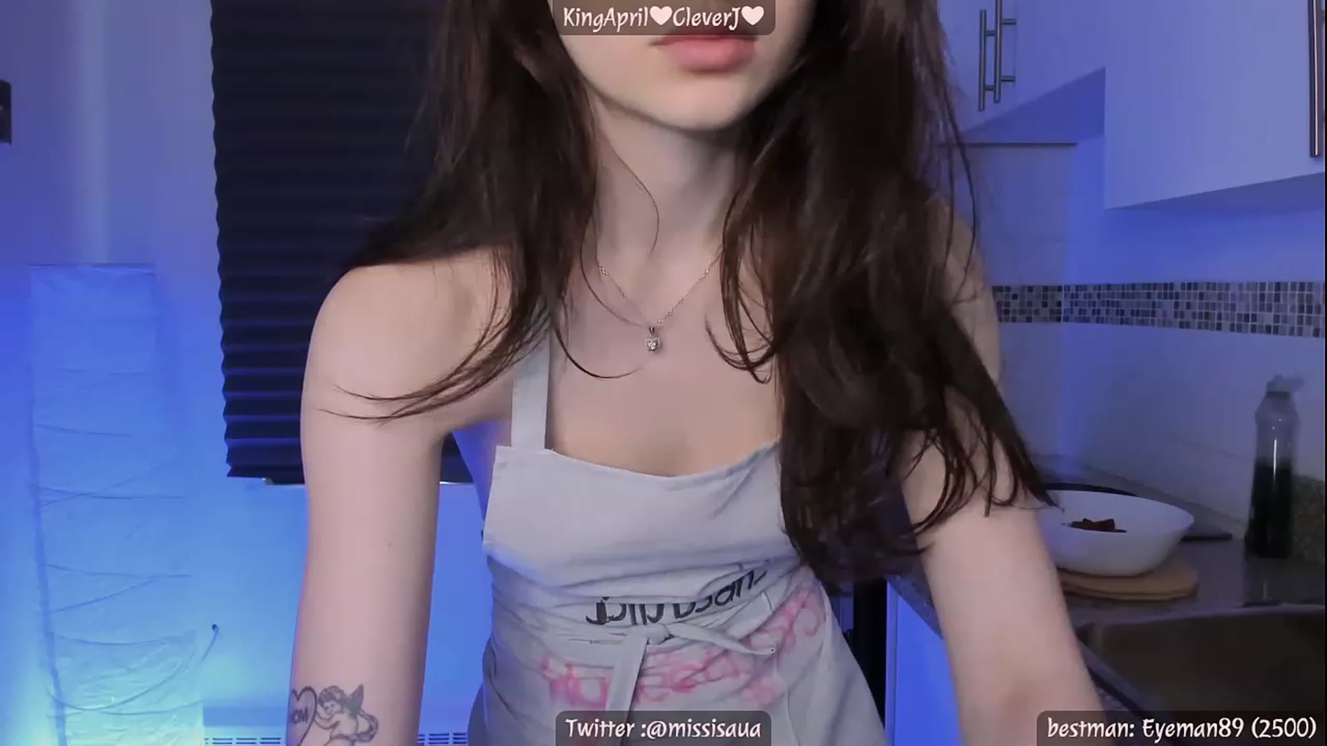 Gallery image thumbnail from Issa_7's myfreecams stream on, 04/22/2023, 23:36 image 11 of 20