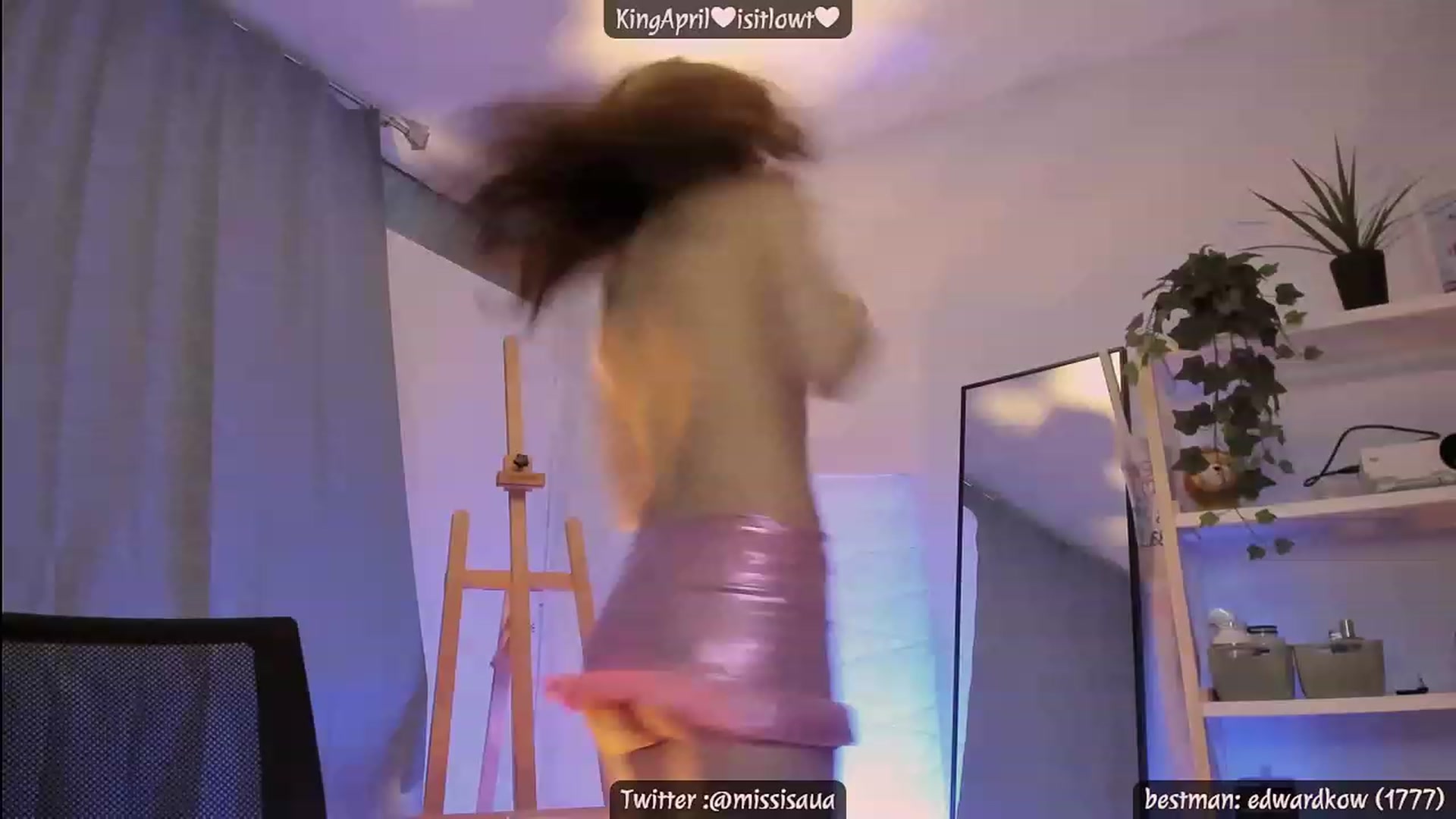 Gallery image thumbnail from Issa_7's myfreecams stream on, 04/25/2023, 03:29 image 3 of 20