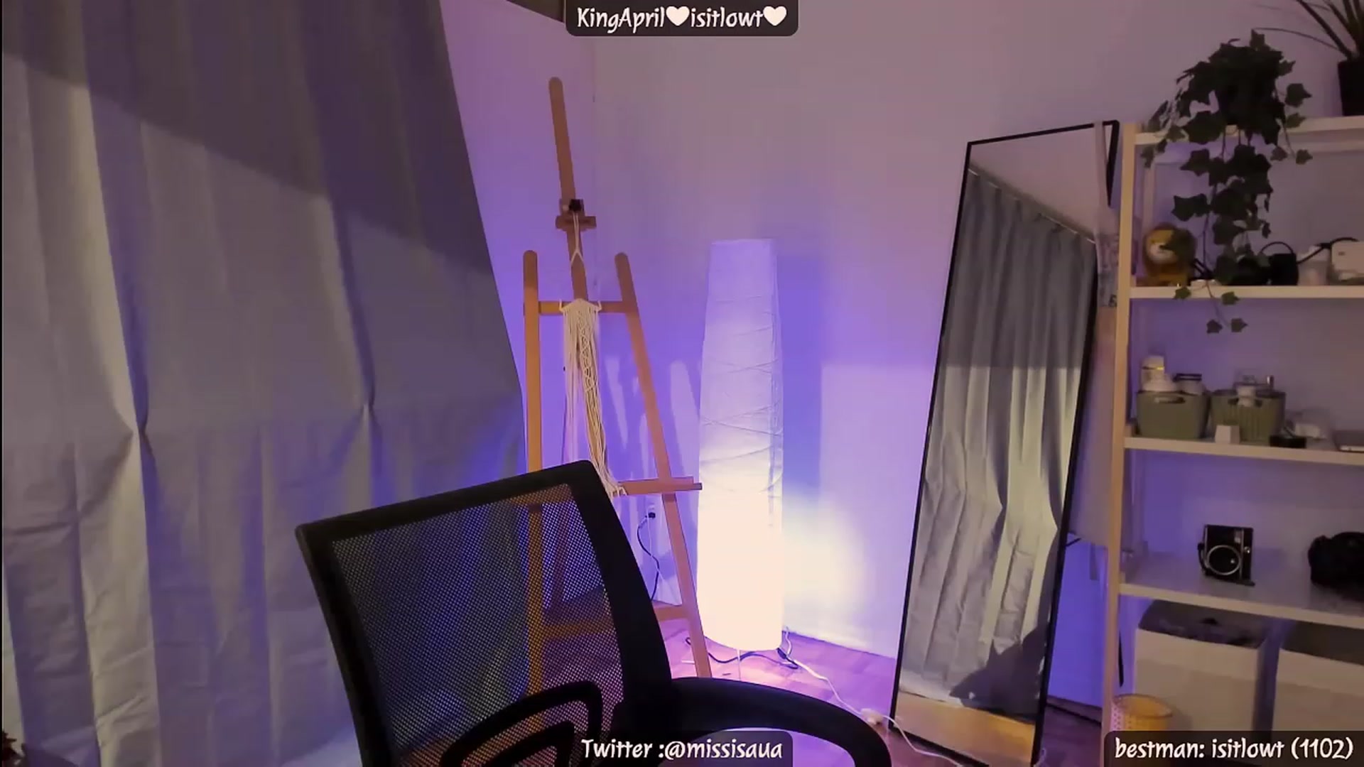 Gallery image thumbnail from Issa_7's myfreecams stream on, 04/26/2023, 04:07 image 11 of 20