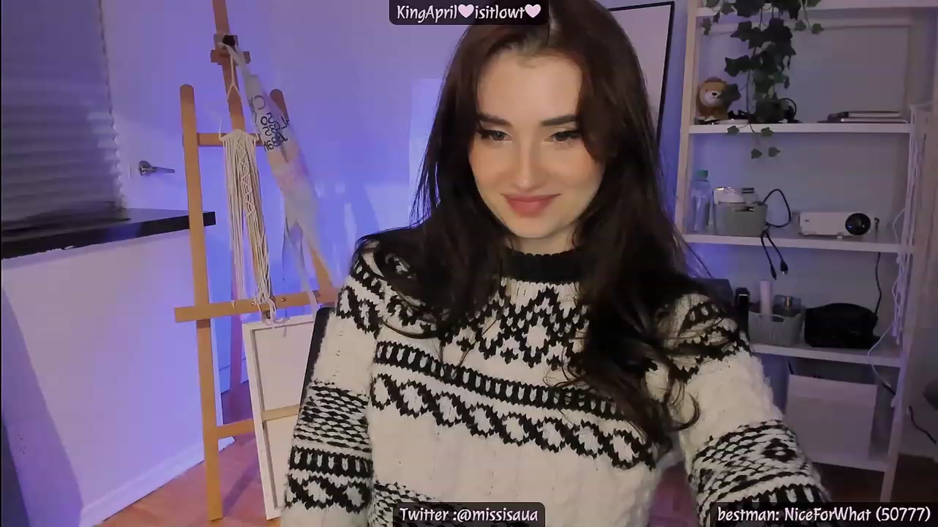 Gallery image thumbnail from Issa_7's myfreecams stream on, 05/01/2023, 07:18 image 2 of 20