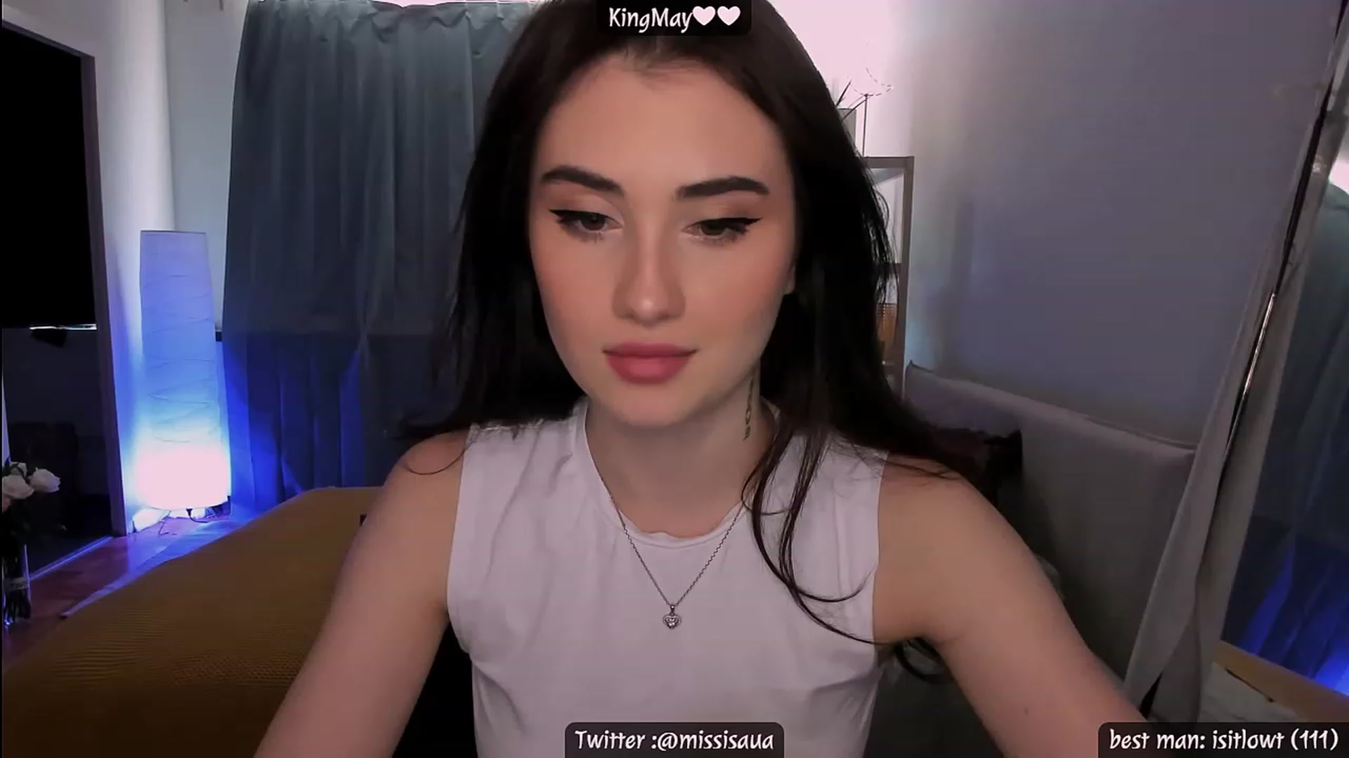 Gallery image thumbnail from Issa_7's myfreecams stream on, 05/05/2023, 18:44 image 10 of 20