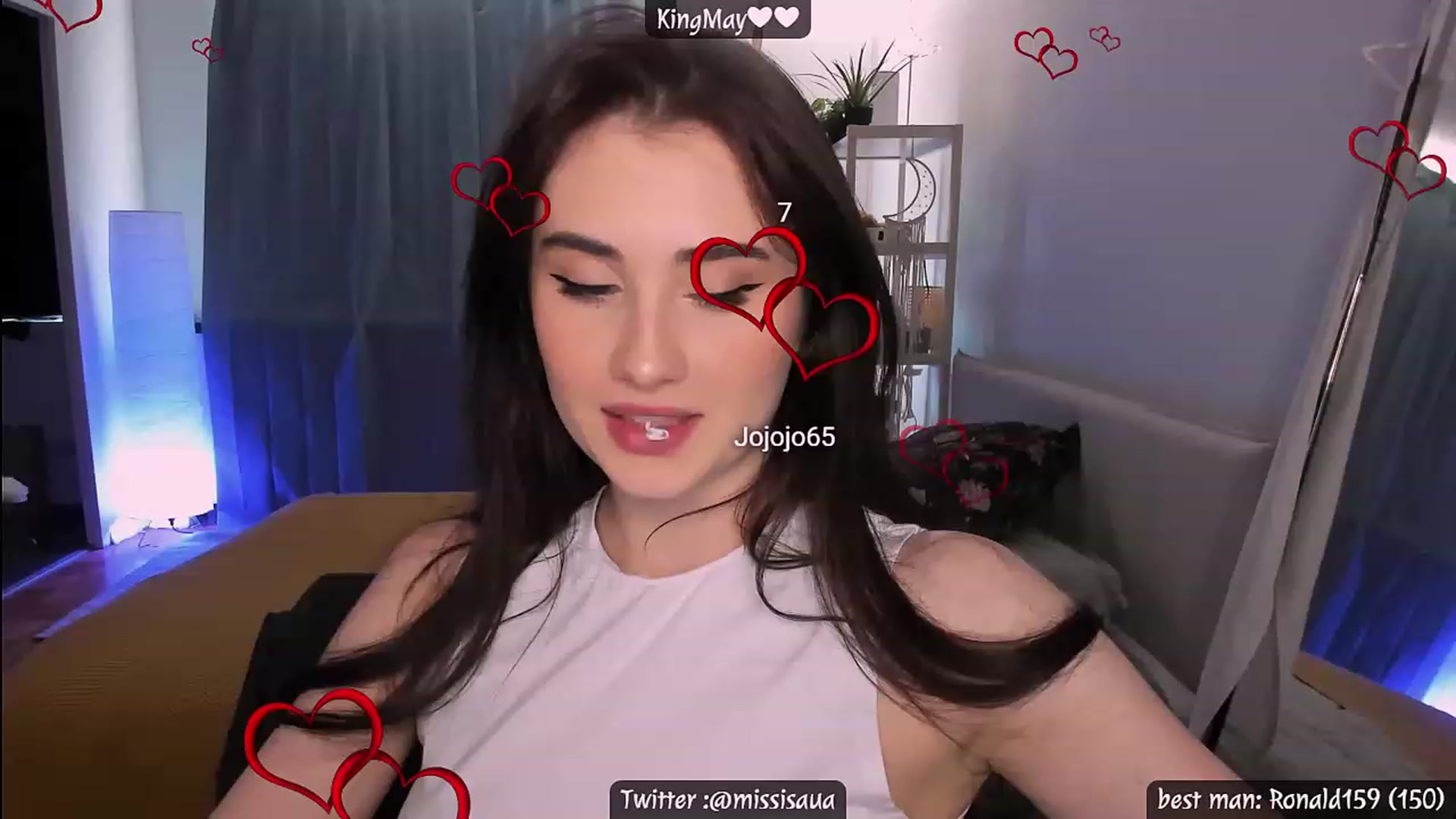Gallery image thumbnail from Issa_7's myfreecams stream on, 05/05/2023, 22:13 image 3 of 20