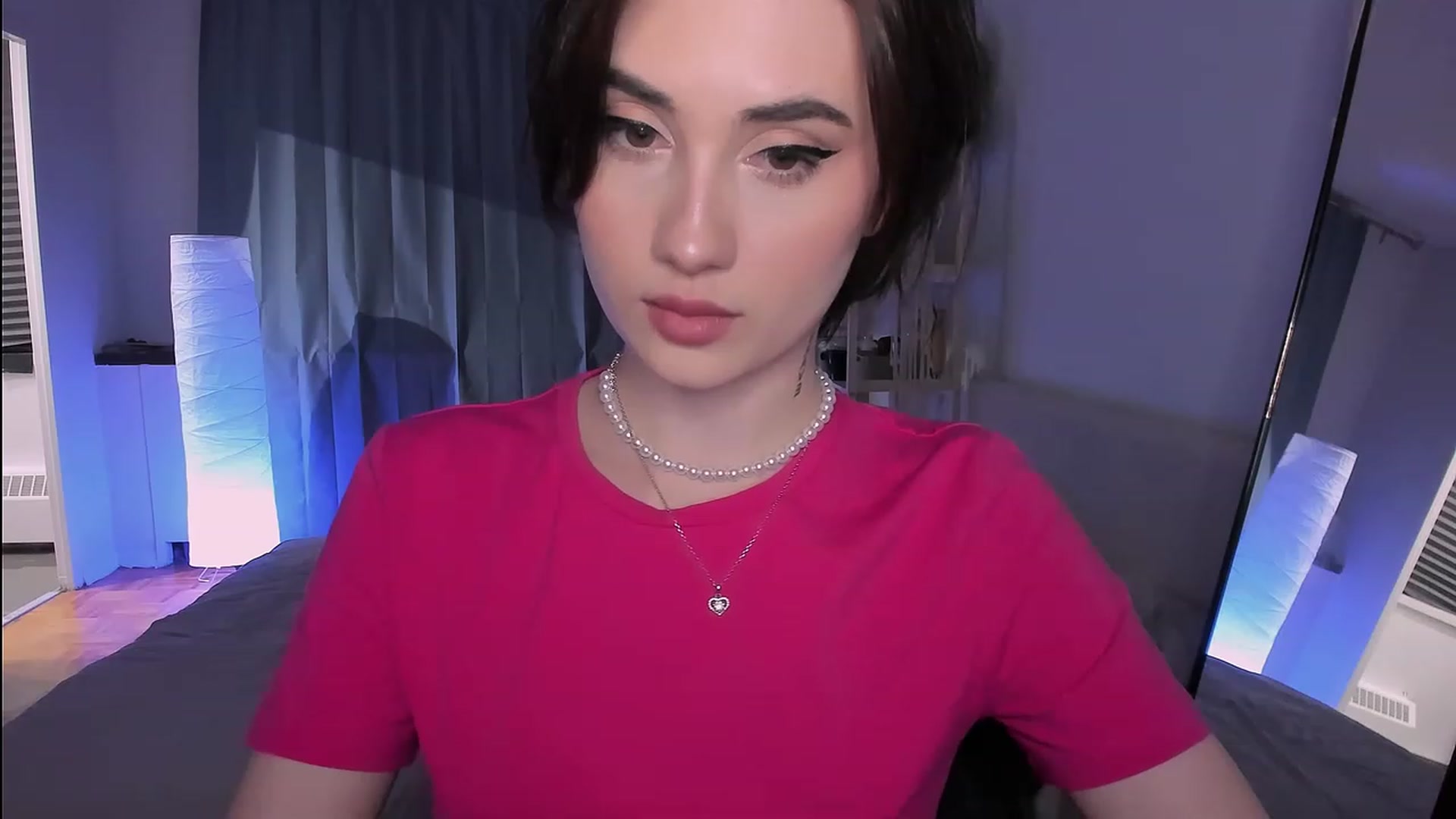 Gallery image thumbnail from Issa_7's myfreecams stream on, 05/10/2023, 02:23 image 10 of 20