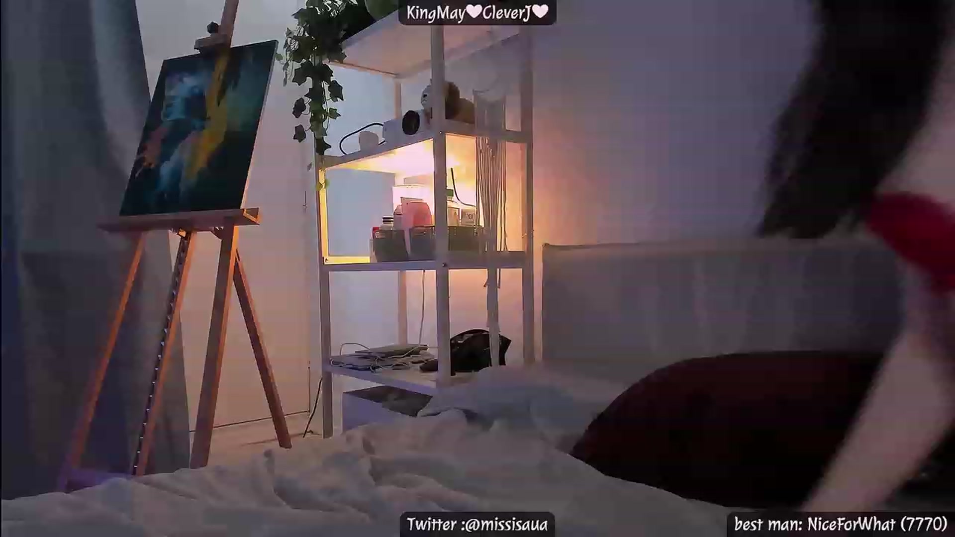 Gallery image thumbnail from Issa_7's myfreecams stream on, 05/10/2023, 20:40 image 16 of 20