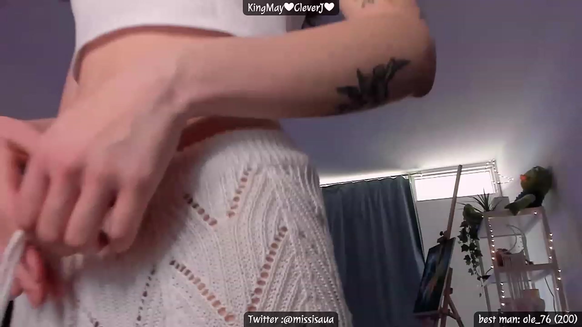 Gallery image thumbnail from Issa_7's myfreecams stream on, 05/12/2023, 20:41 image 20 of 20