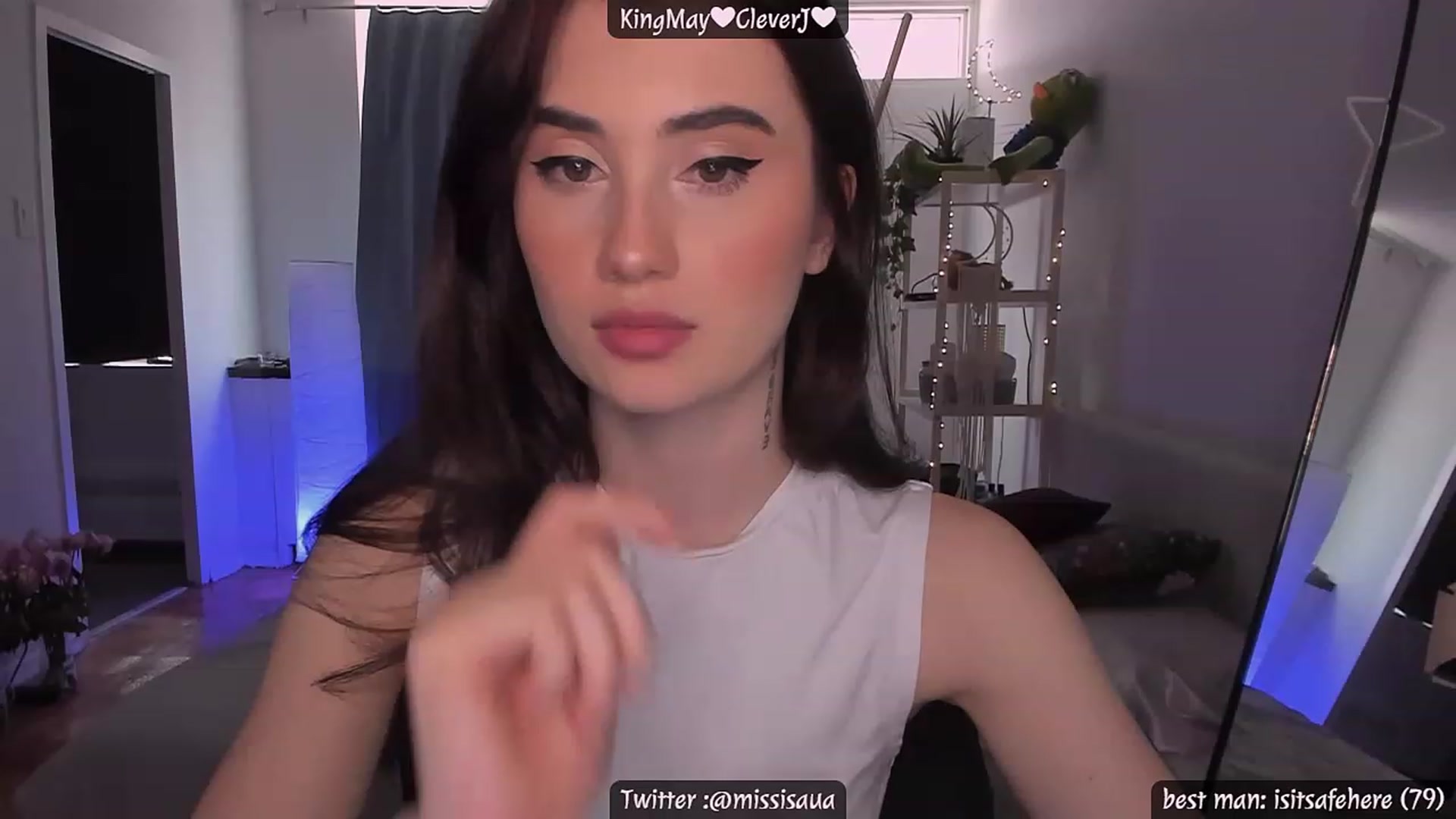 Gallery image thumbnail from Issa_7's myfreecams stream on, 05/12/2023, 20:41 image 2 of 20