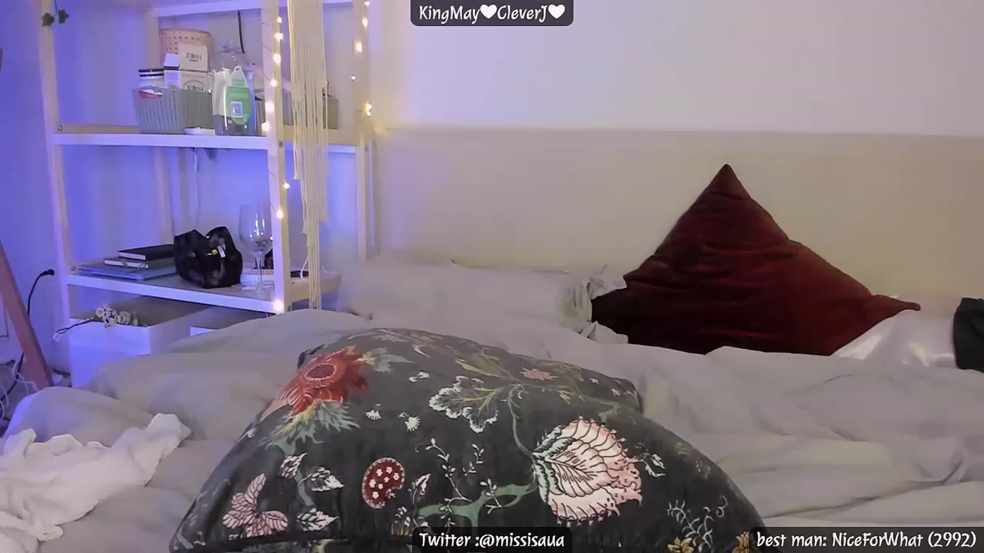 Gallery image thumbnail from Issa_7's myfreecams stream on, 05/14/2023, 06:20 image 13 of 20