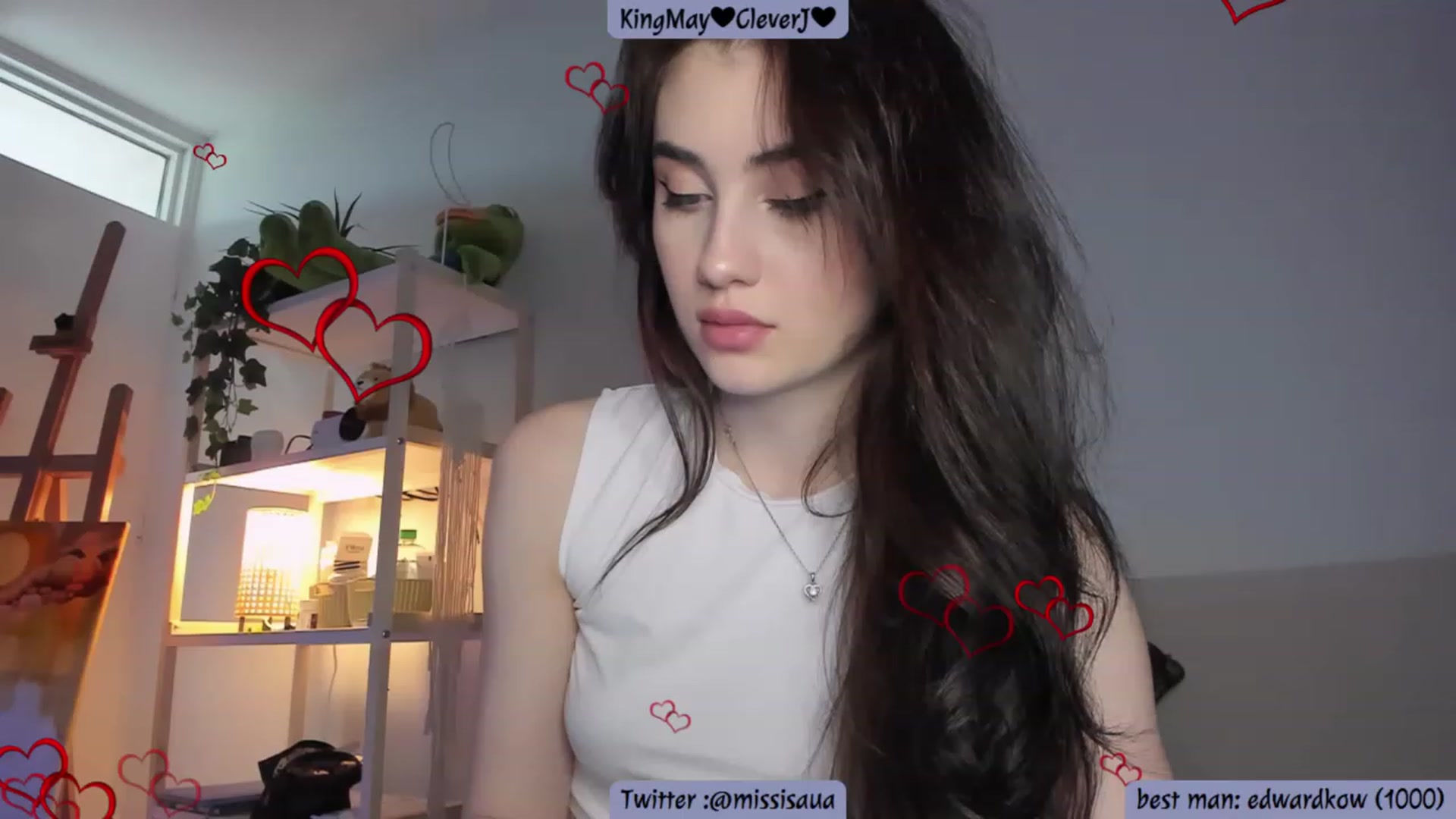 Gallery image thumbnail from Issa_7's myfreecams stream on, 05/19/2023, 21:54 image 4 of 20