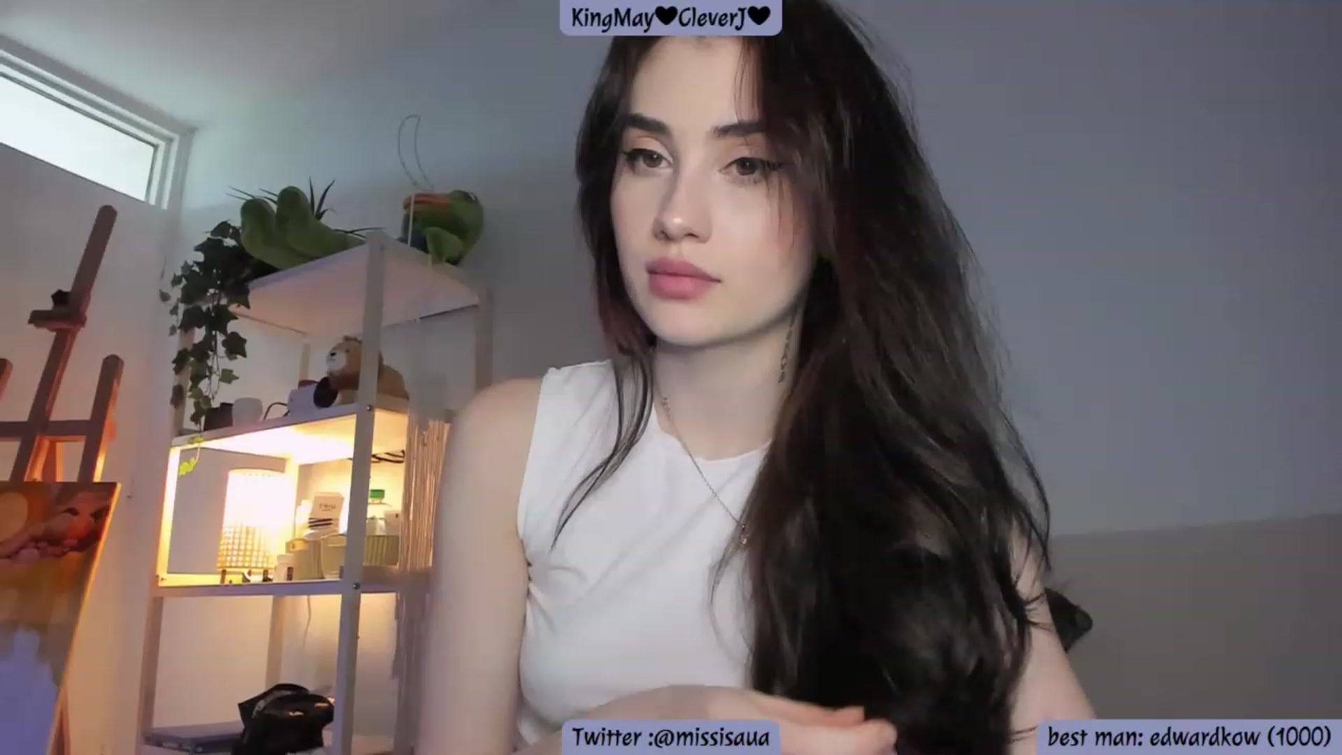 Gallery image thumbnail from Issa_7's myfreecams stream on, 05/19/2023, 21:54 image 5 of 20