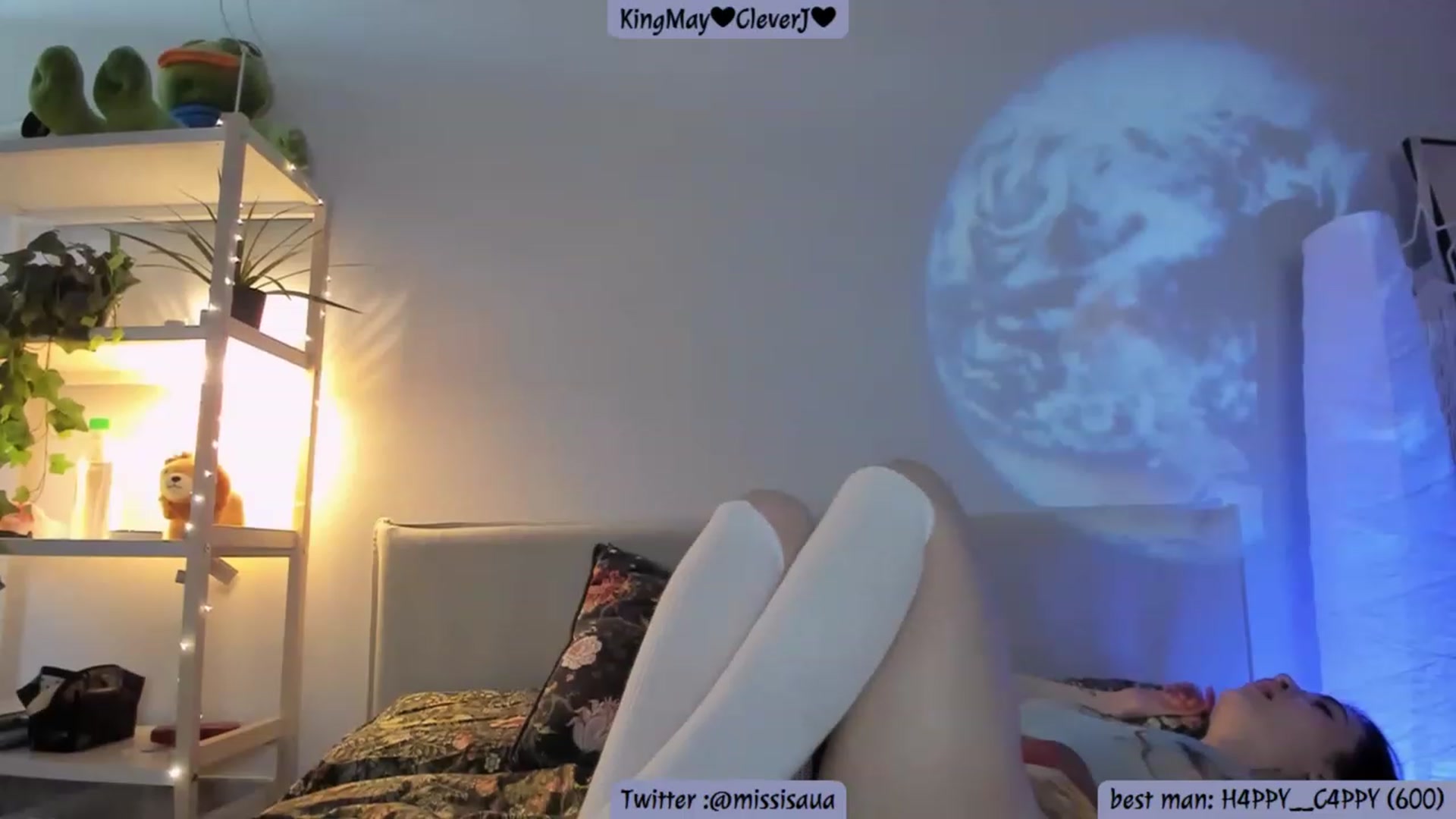 Gallery image thumbnail from Issa_7's myfreecams stream on, 05/23/2023, 22:58 image 17 of 20