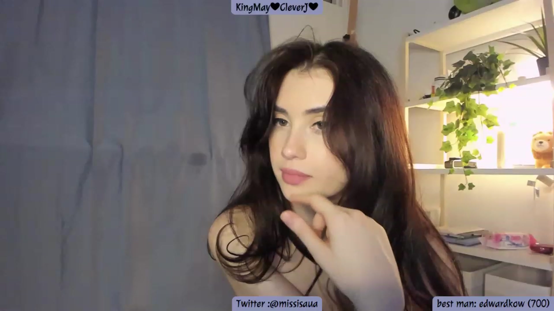 Gallery image thumbnail from Issa_7's myfreecams stream on, 05/24/2023, 03:09 image 16 of 20