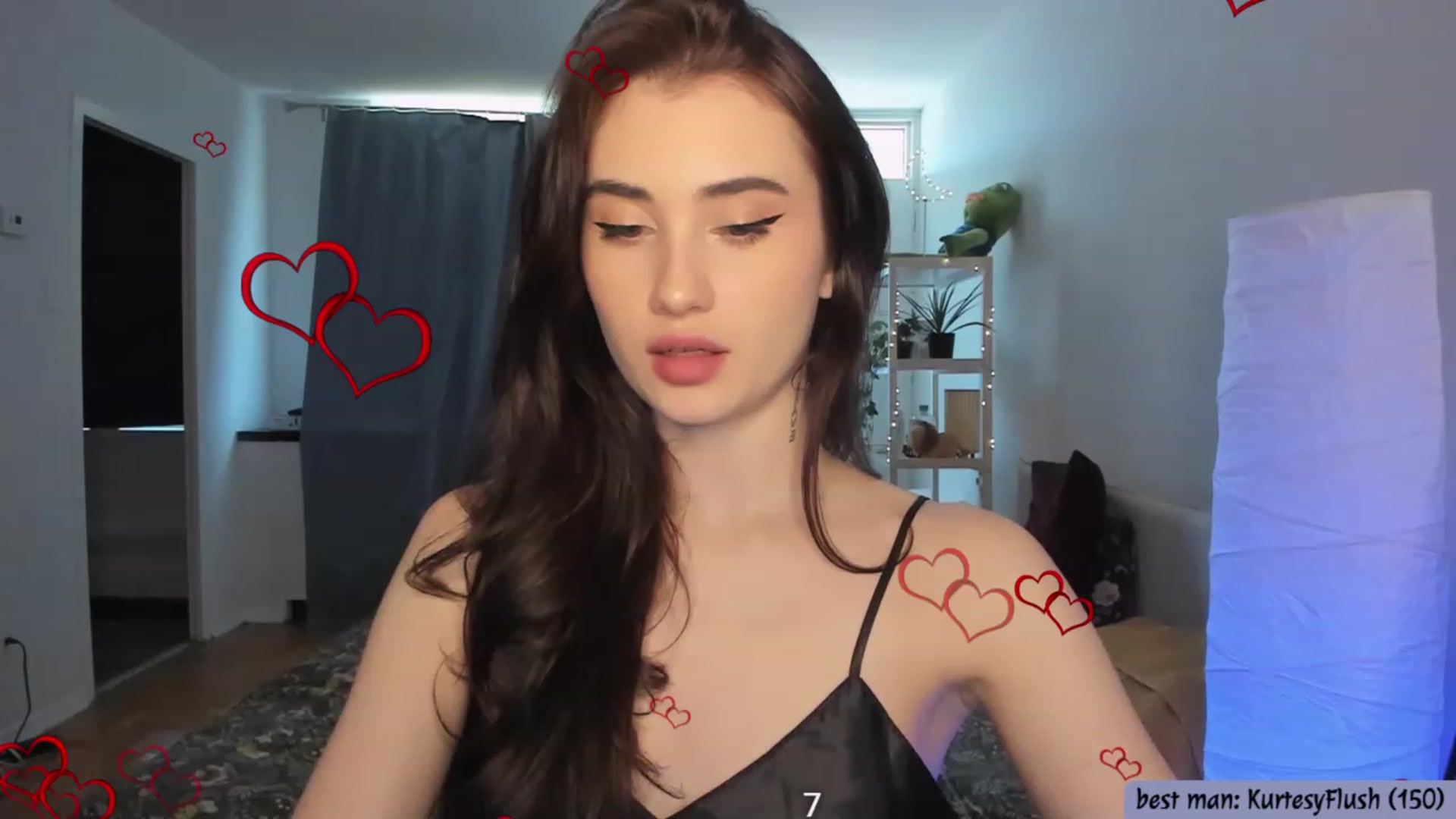 Gallery image thumbnail from Issa_7's myfreecams stream on, 05/25/2023, 22:04 image 12 of 20