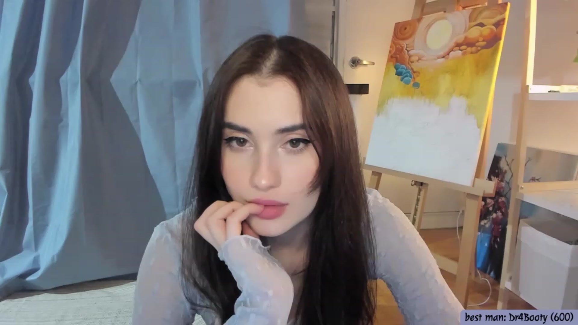 Gallery image thumbnail from Issa_7's myfreecams stream on, 05/26/2023, 03:19 image 13 of 20