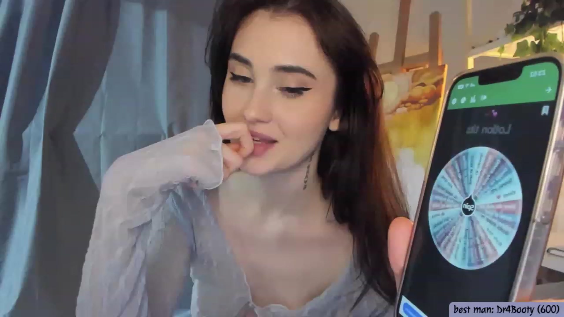 Gallery image thumbnail from Issa_7's myfreecams stream on, 05/26/2023, 04:38 image 9 of 20