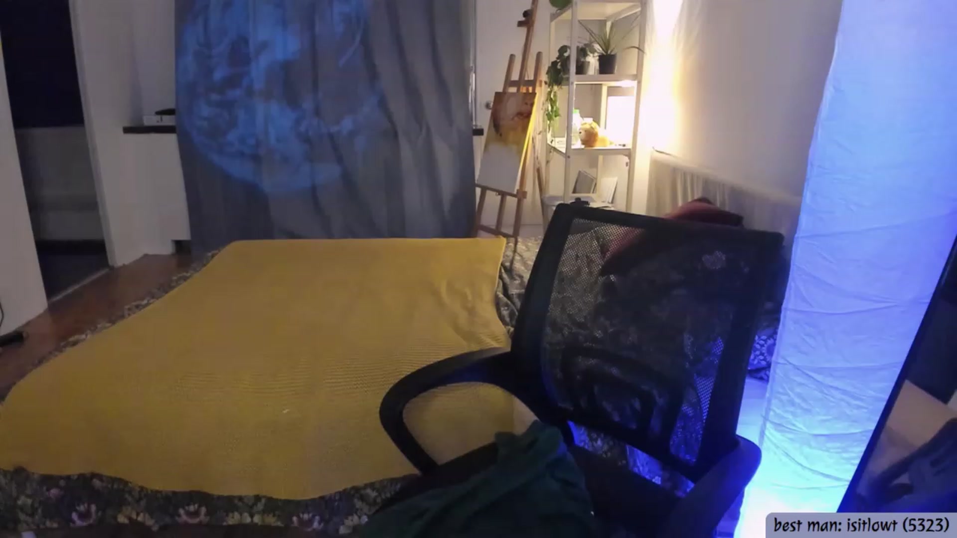 Gallery image thumbnail from Issa_7's myfreecams stream on, 05/27/2023, 03:53 image 6 of 20