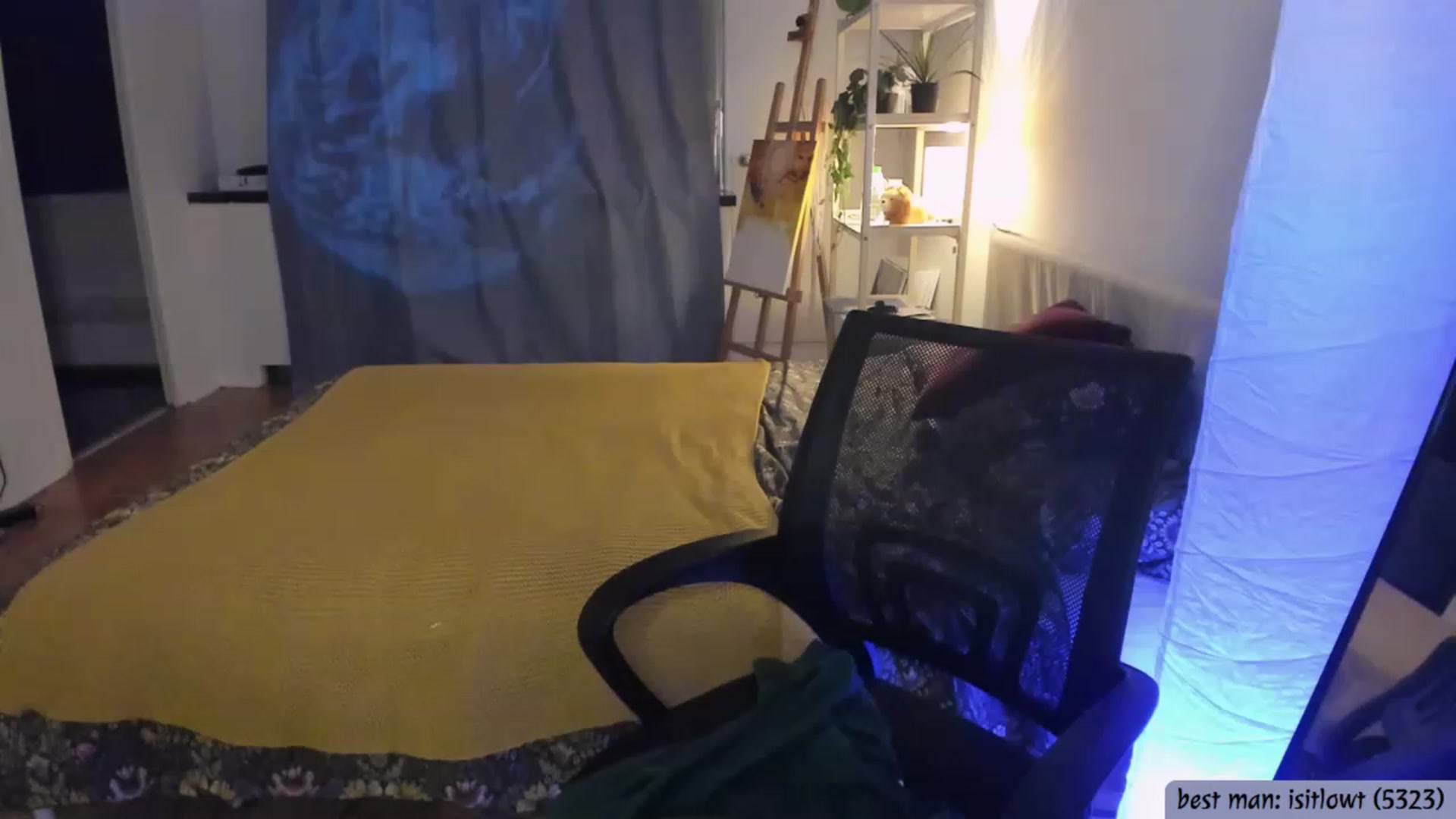 Gallery image thumbnail from Issa_7's myfreecams stream on, 05/27/2023, 03:53 image 5 of 20
