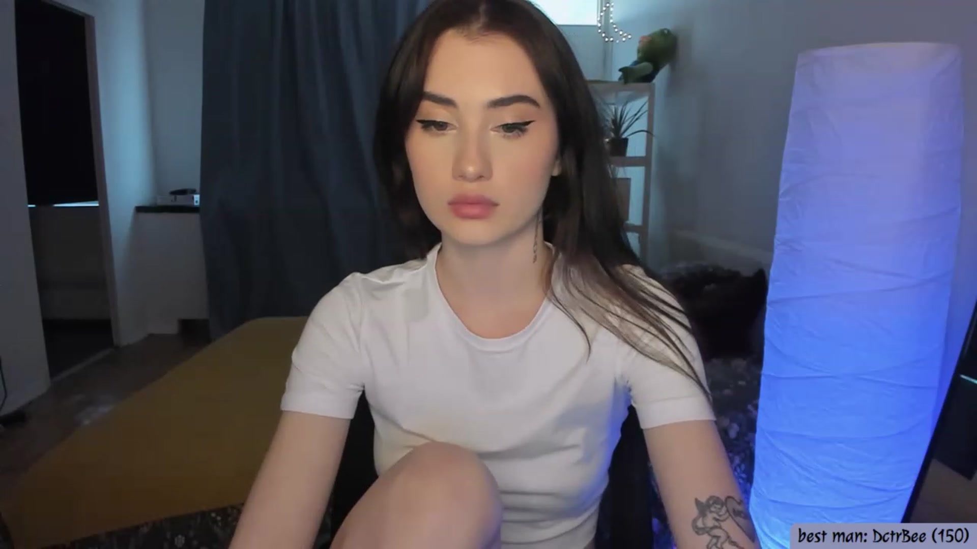 Gallery image thumbnail from Issa_7's myfreecams stream on, 05/28/2023, 24:02 image 5 of 20