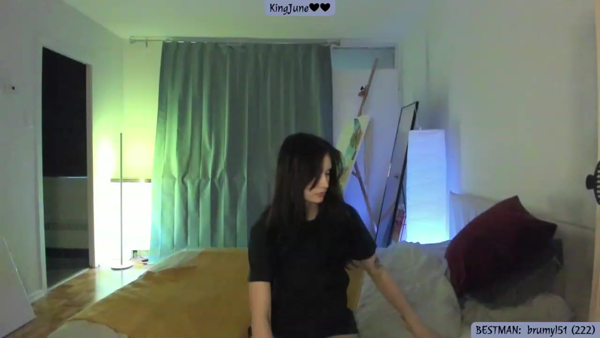 Gallery image thumbnail from Issa_7's myfreecams stream on, 06/04/2023, 09:38 image 17 of 20